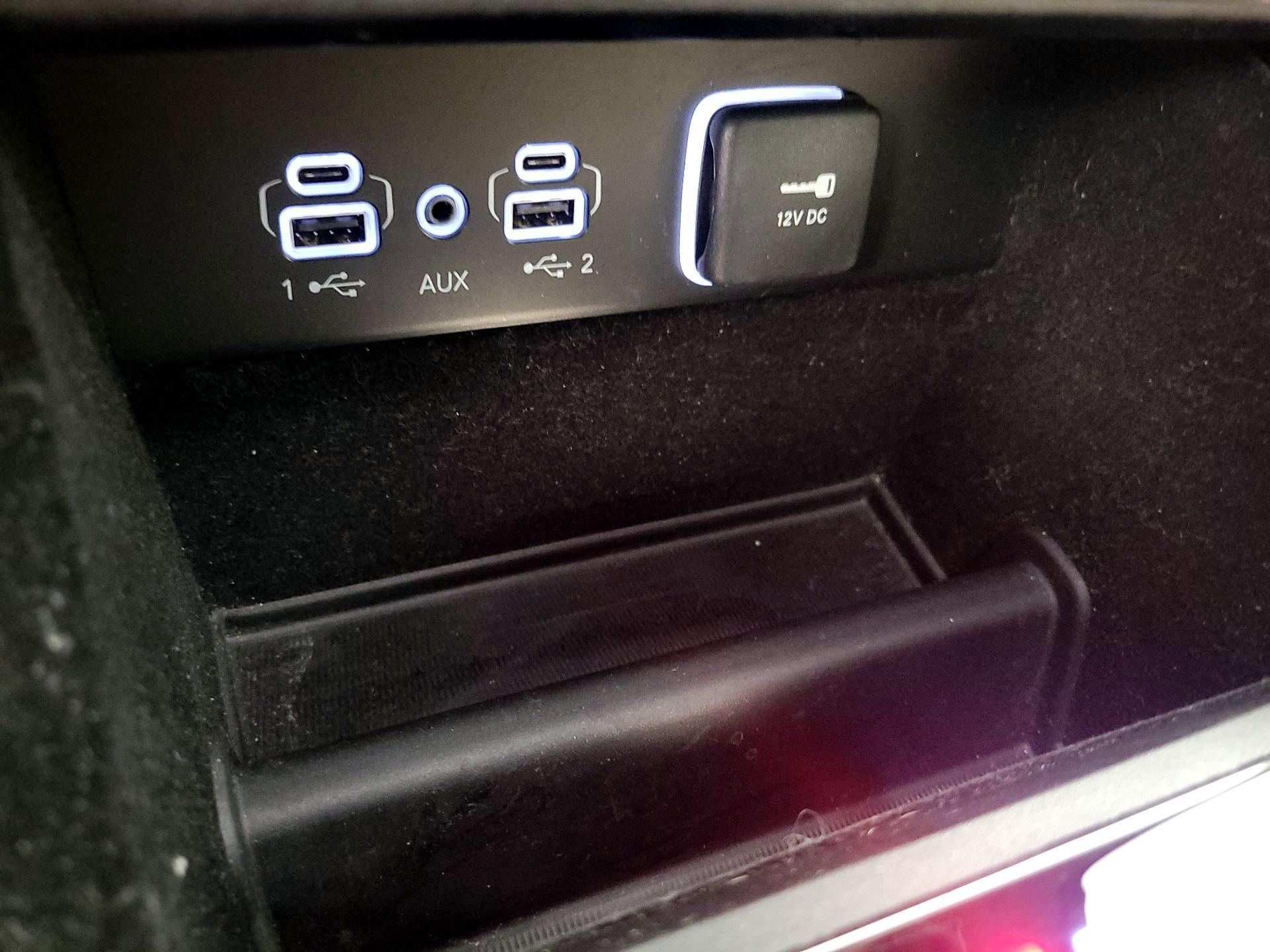 Thumbnail: 2022 Jeep Grand Cherokee - 19