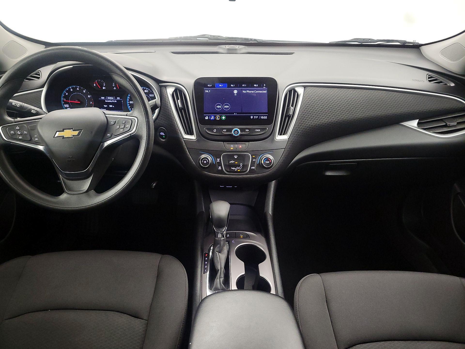 Thumbnail: 2024 Chevrolet Malibu - 9