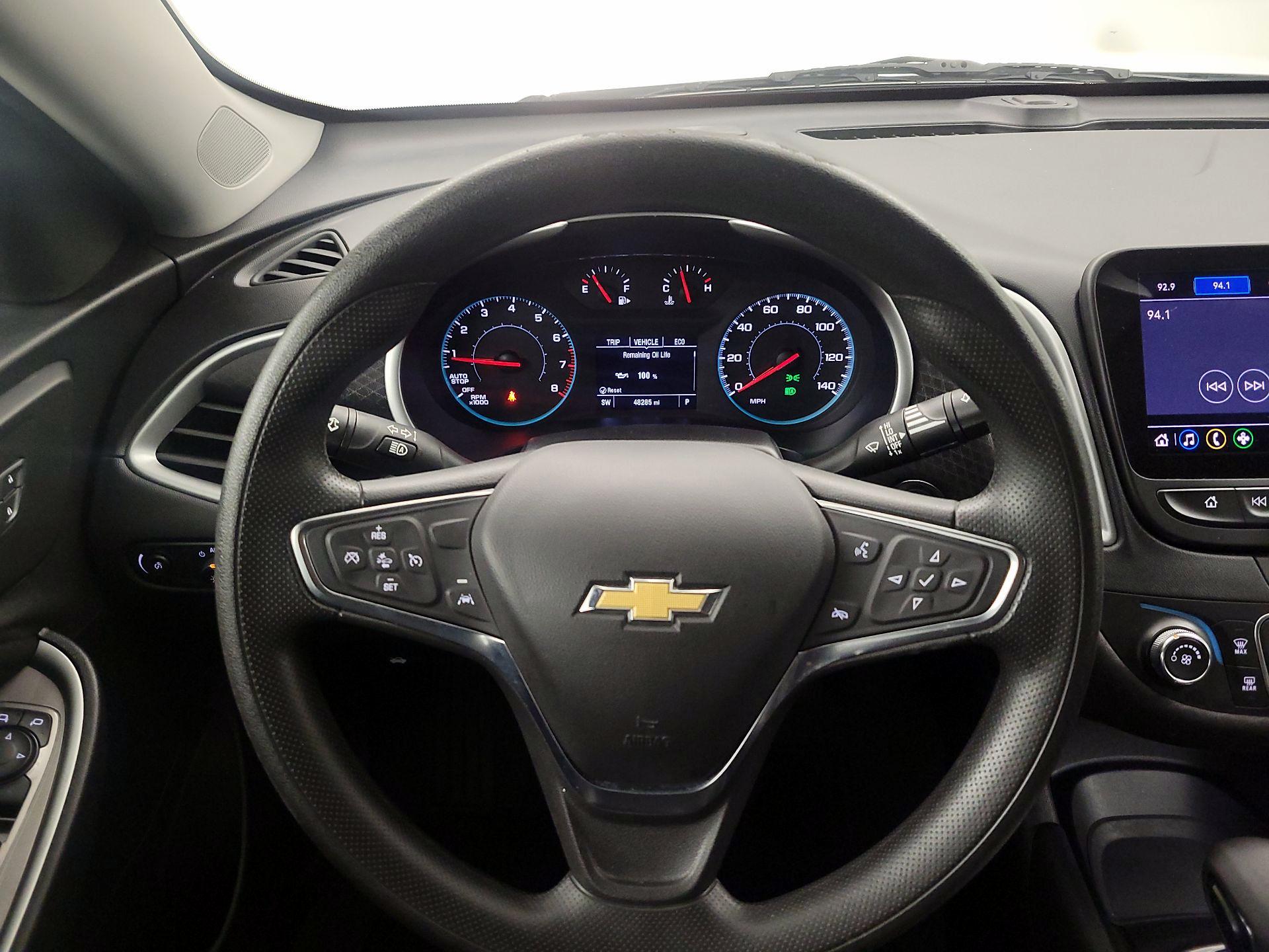 Thumbnail: 2024 Chevrolet Malibu - 10