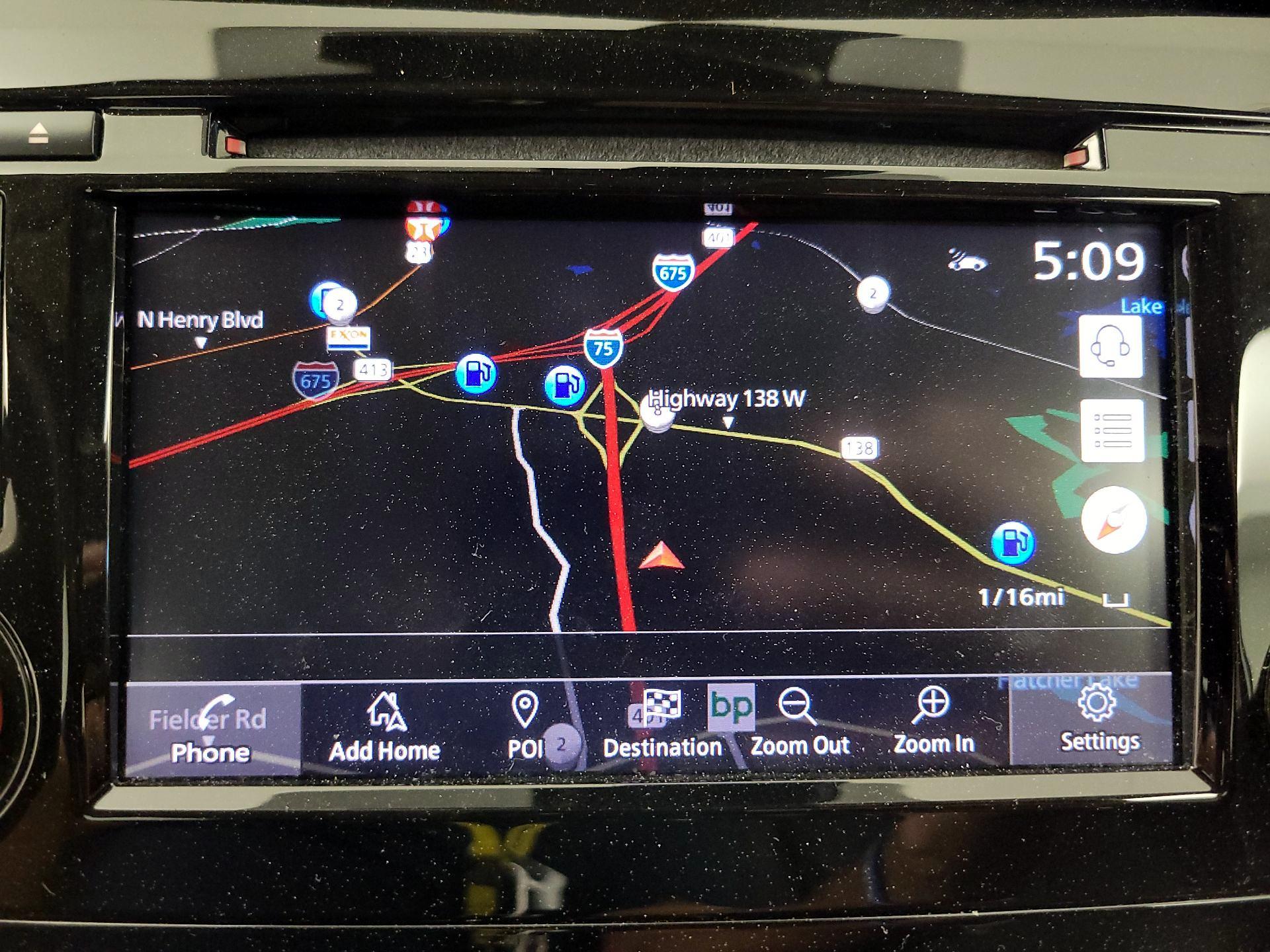 Thumbnail: 2022 Nissan Rogue Sport - 14