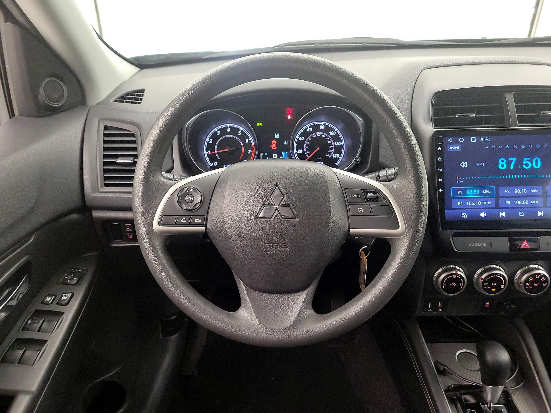 Thumbnail: 2021 Mitsubishi Outlander Sport - 10