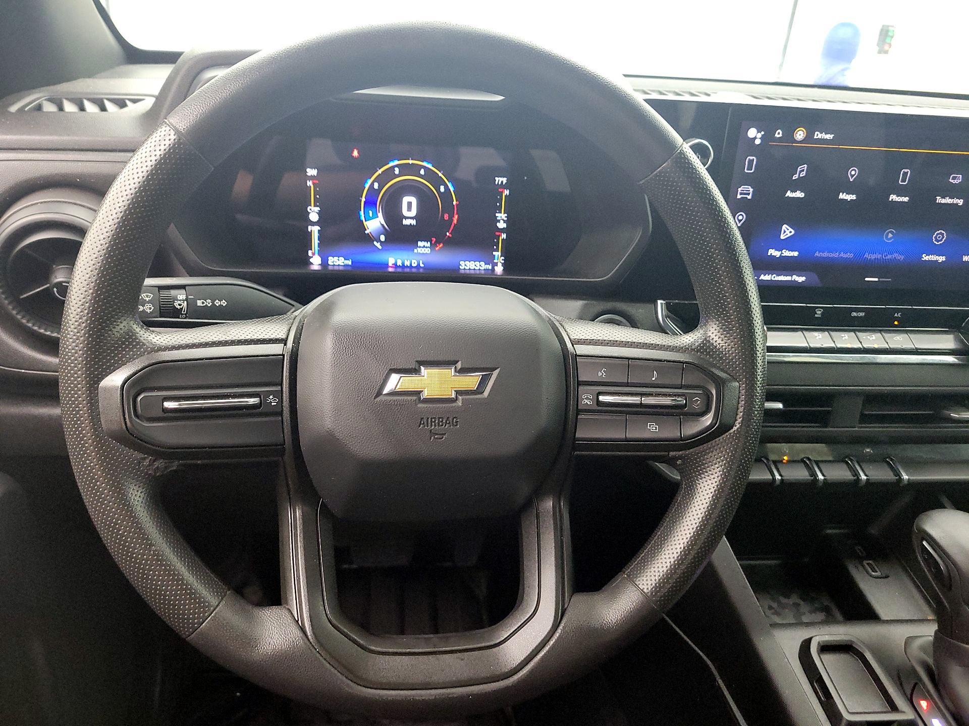 Thumbnail: 2023 Chevrolet Colorado - 10