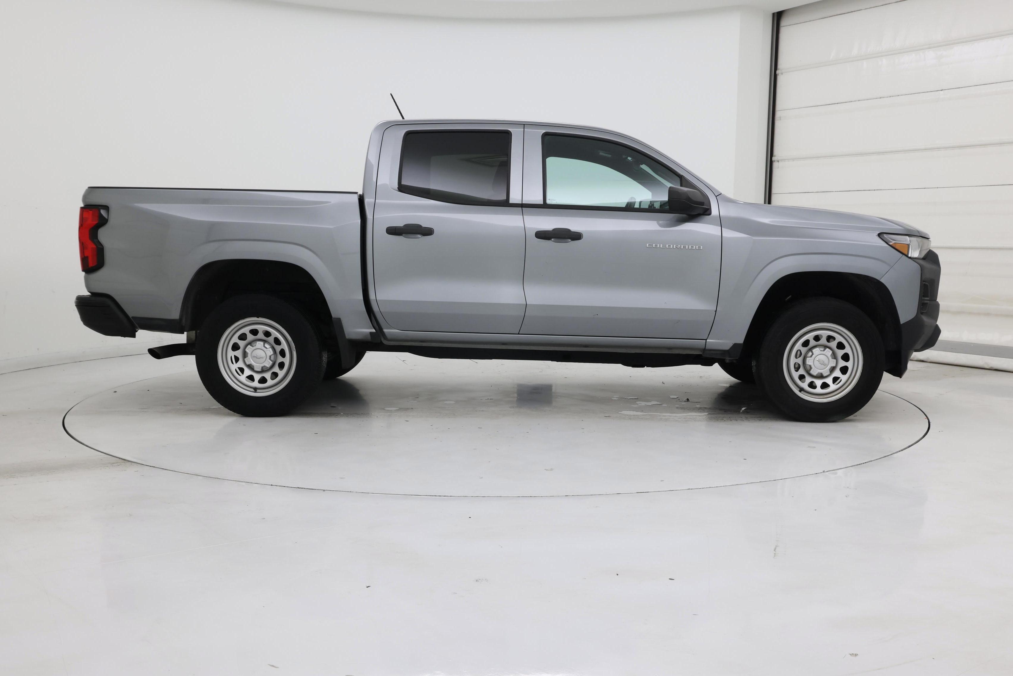 Thumbnail: 2023 Chevrolet Colorado - 7