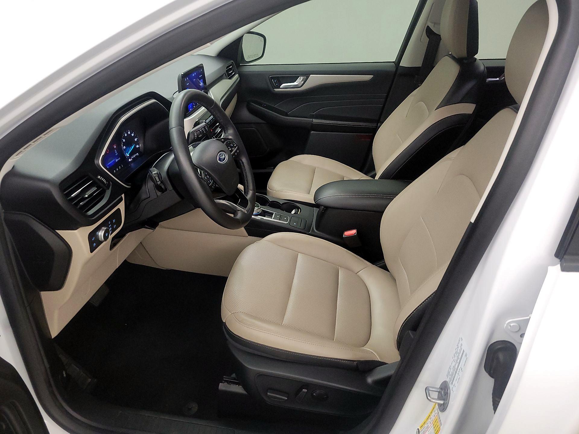 Thumbnail: 2022 Ford Escape - 11