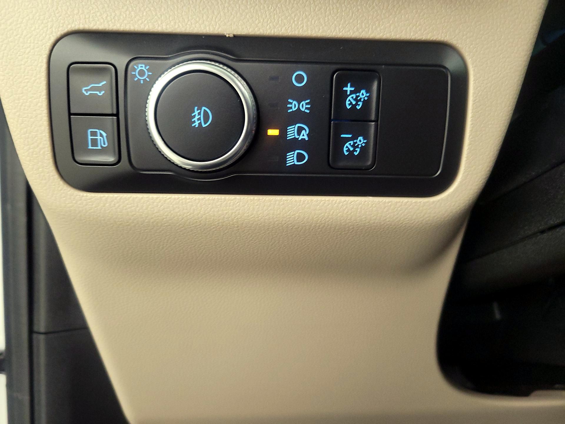 Thumbnail: 2022 Ford Escape - 13