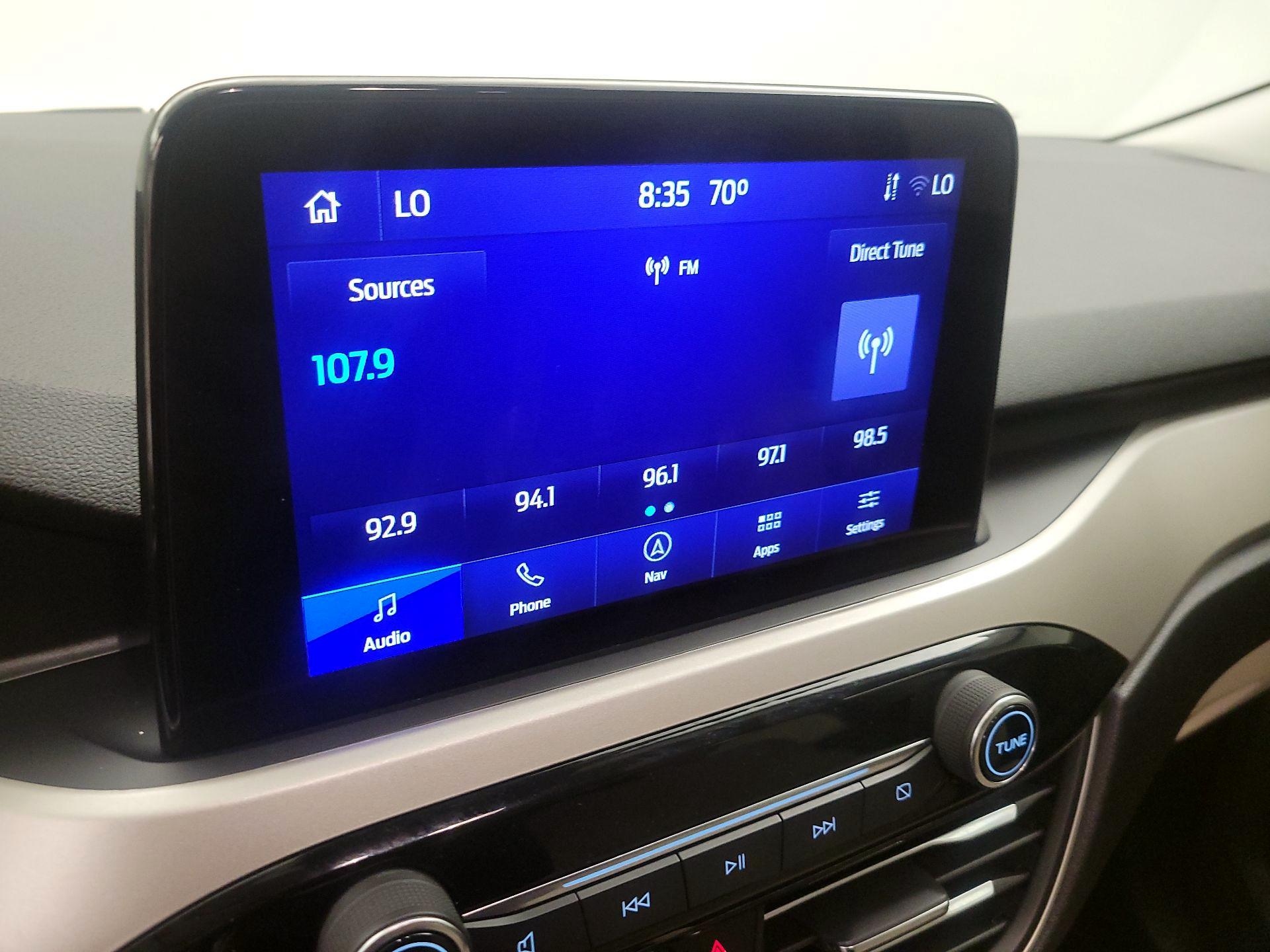 Thumbnail: 2022 Ford Escape - 16