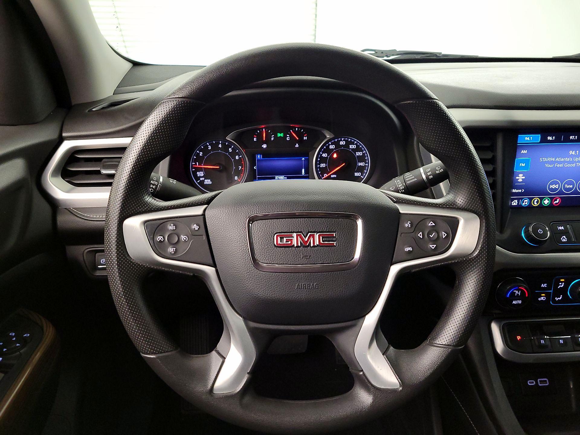 Thumbnail: 2022 GMC Acadia - 10