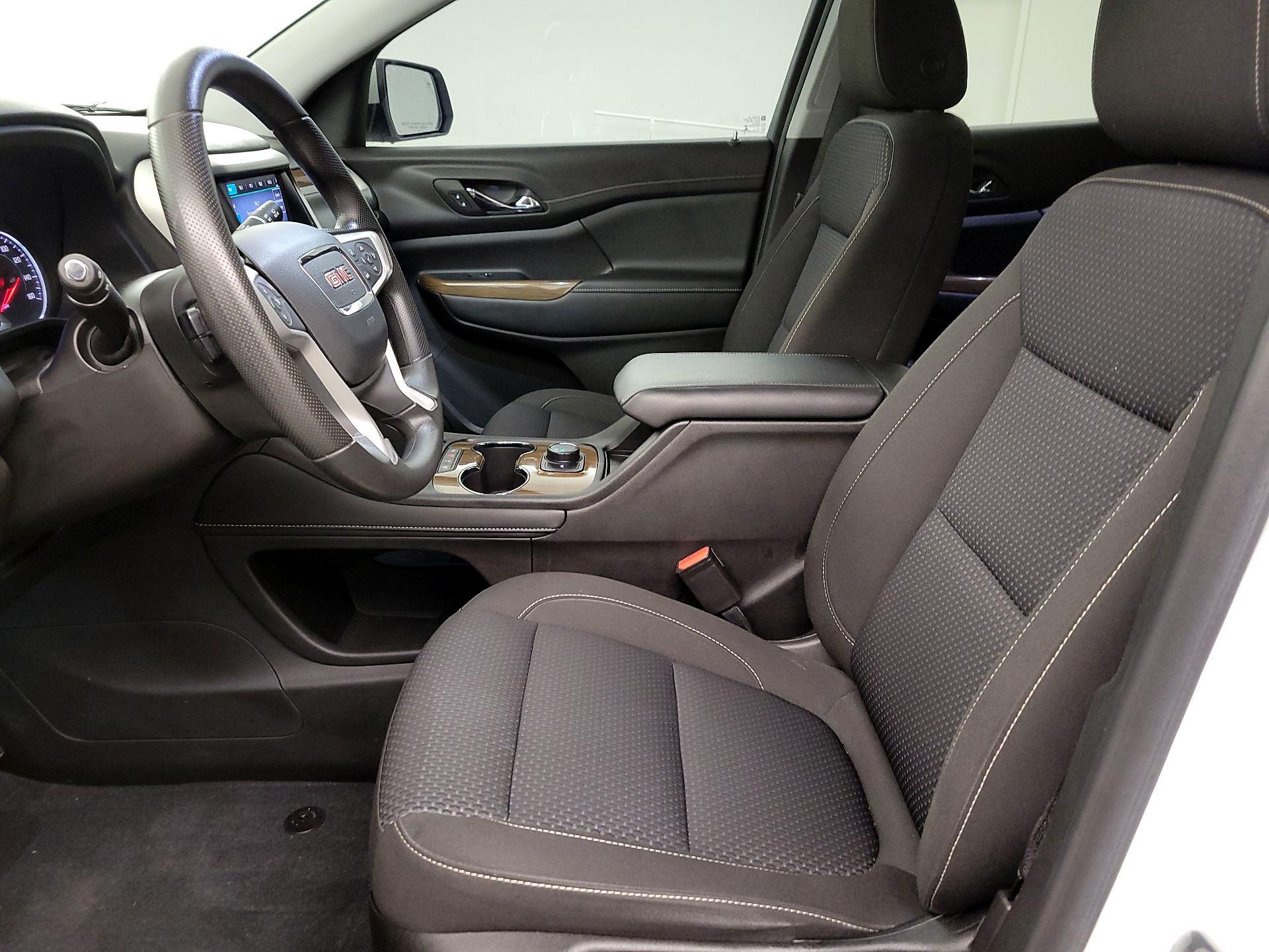 Thumbnail: 2022 GMC Acadia - 11