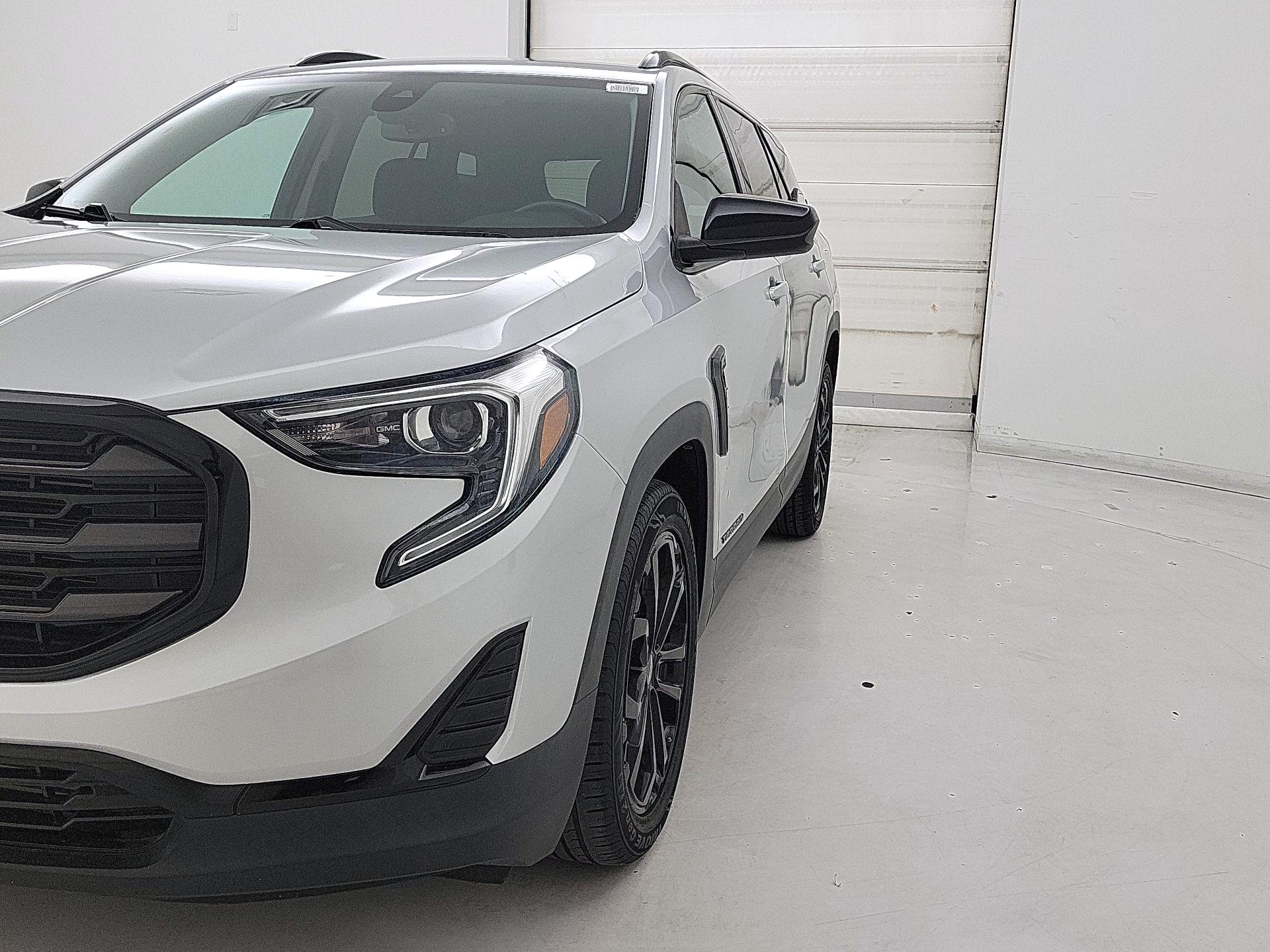 Thumbnail: 2021 GMC Terrain - 3