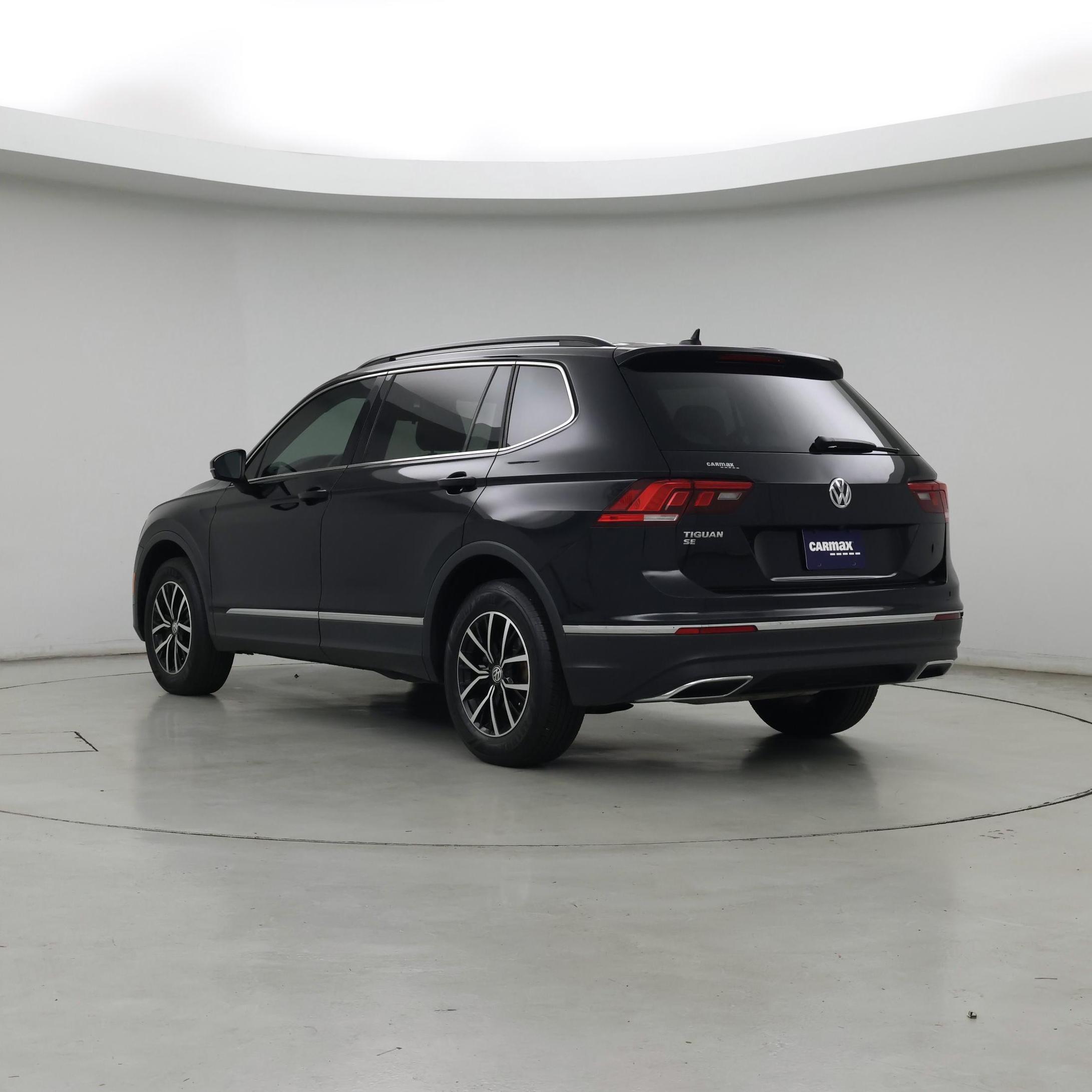 Thumbnail: 2021 Volkswagen Tiguan - 2