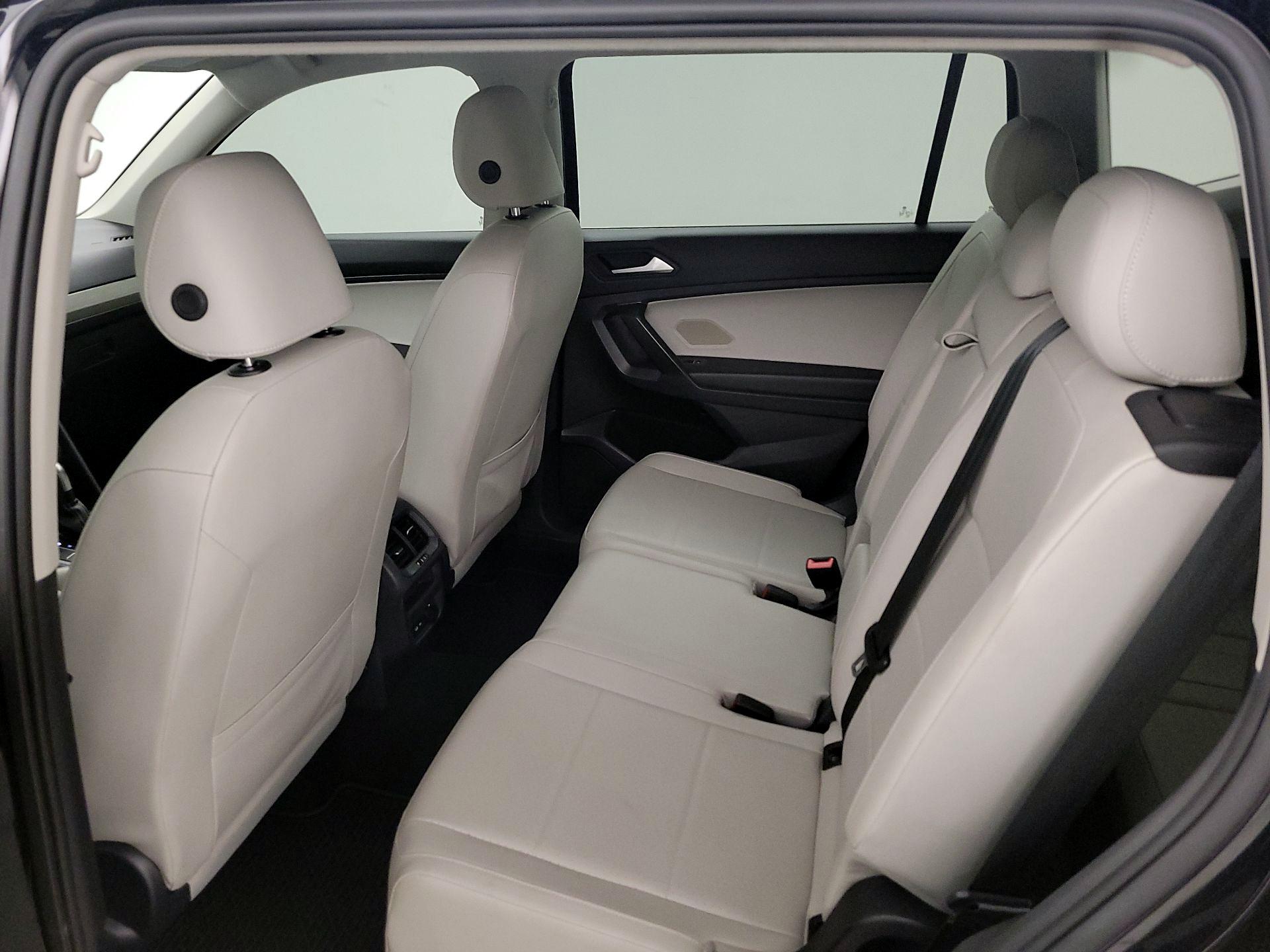 Thumbnail: 2021 Volkswagen Tiguan - 19