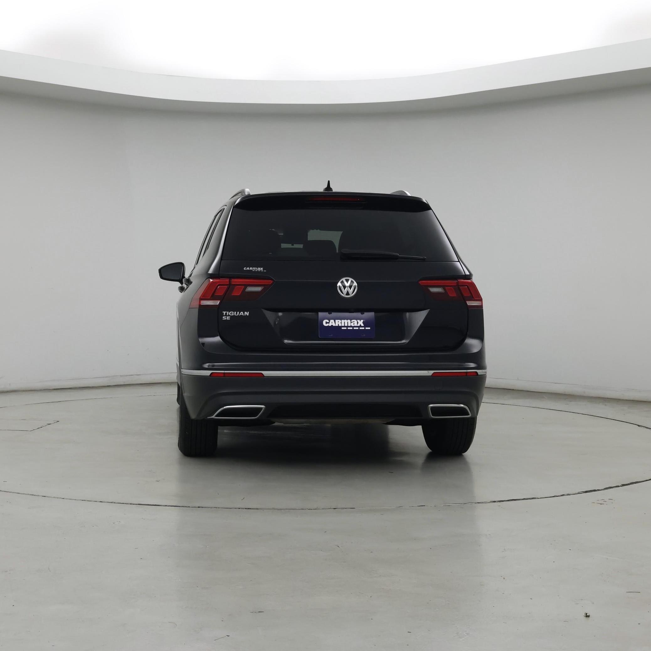 Thumbnail: 2021 Volkswagen Tiguan - 6
