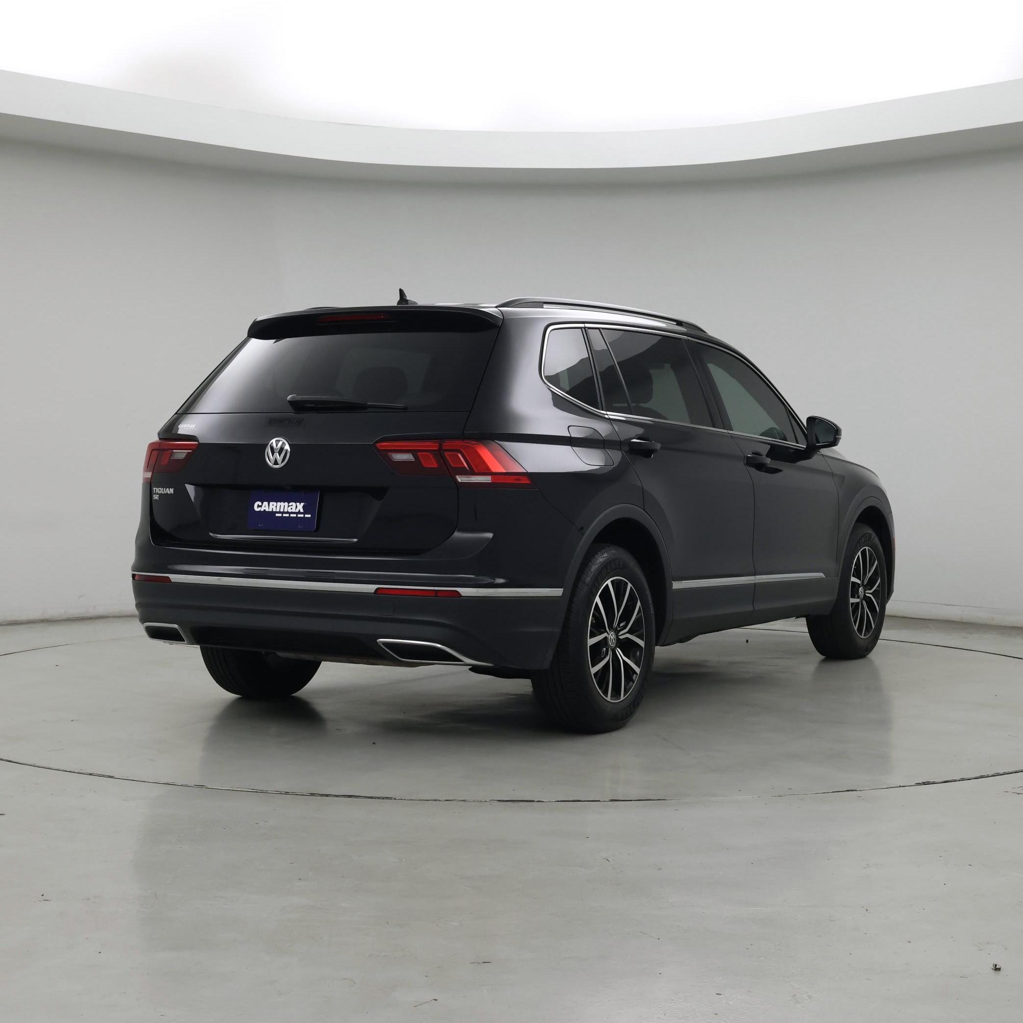 Thumbnail: 2021 Volkswagen Tiguan - 8
