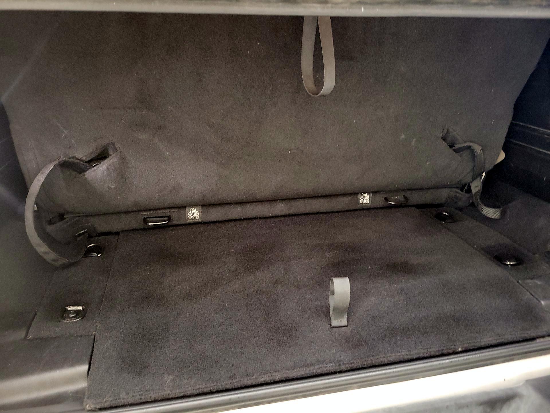 Thumbnail: 2022 Jeep Wrangler - 18