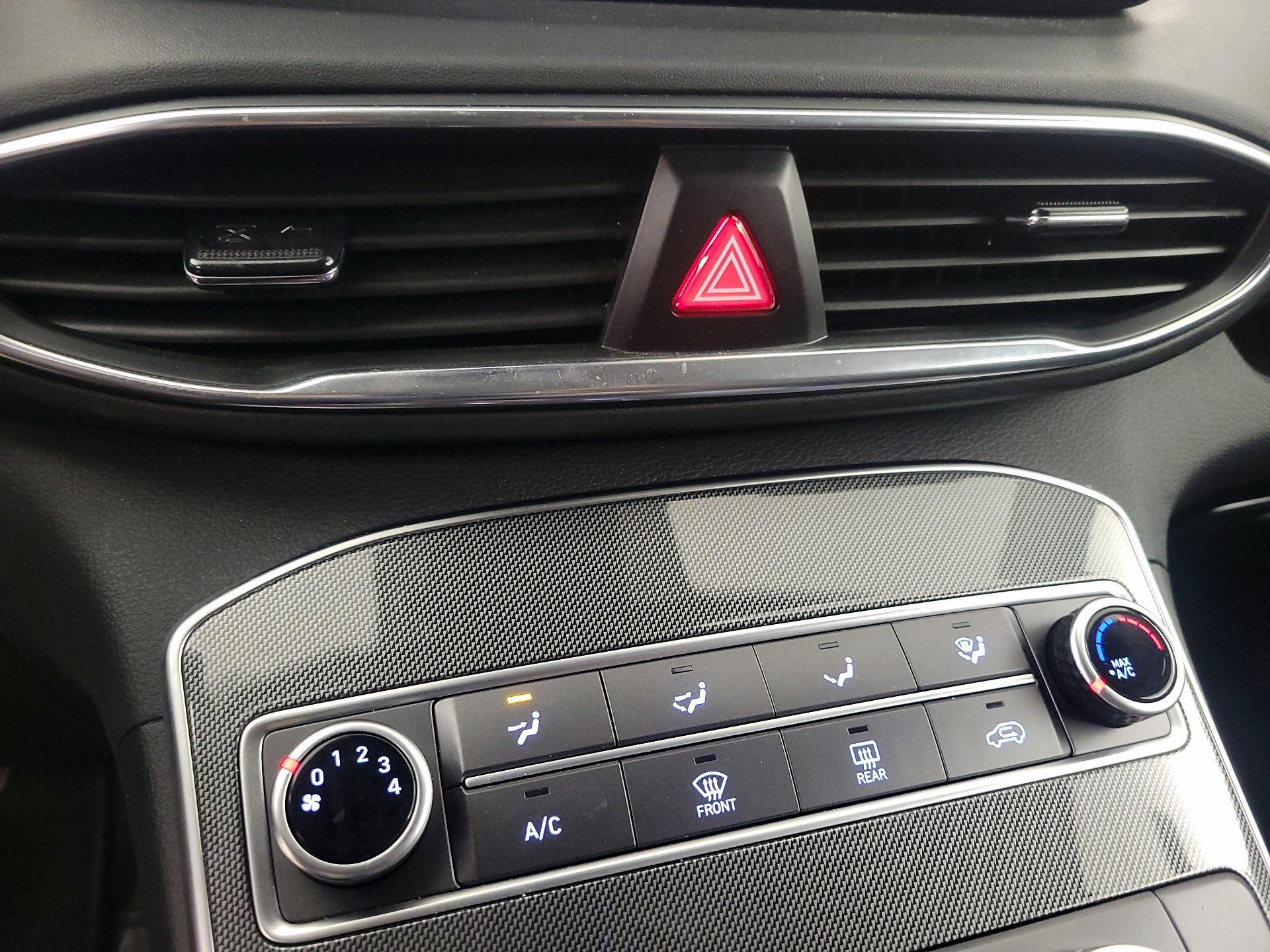 Thumbnail: 2022 Hyundai Santa Fe - 16