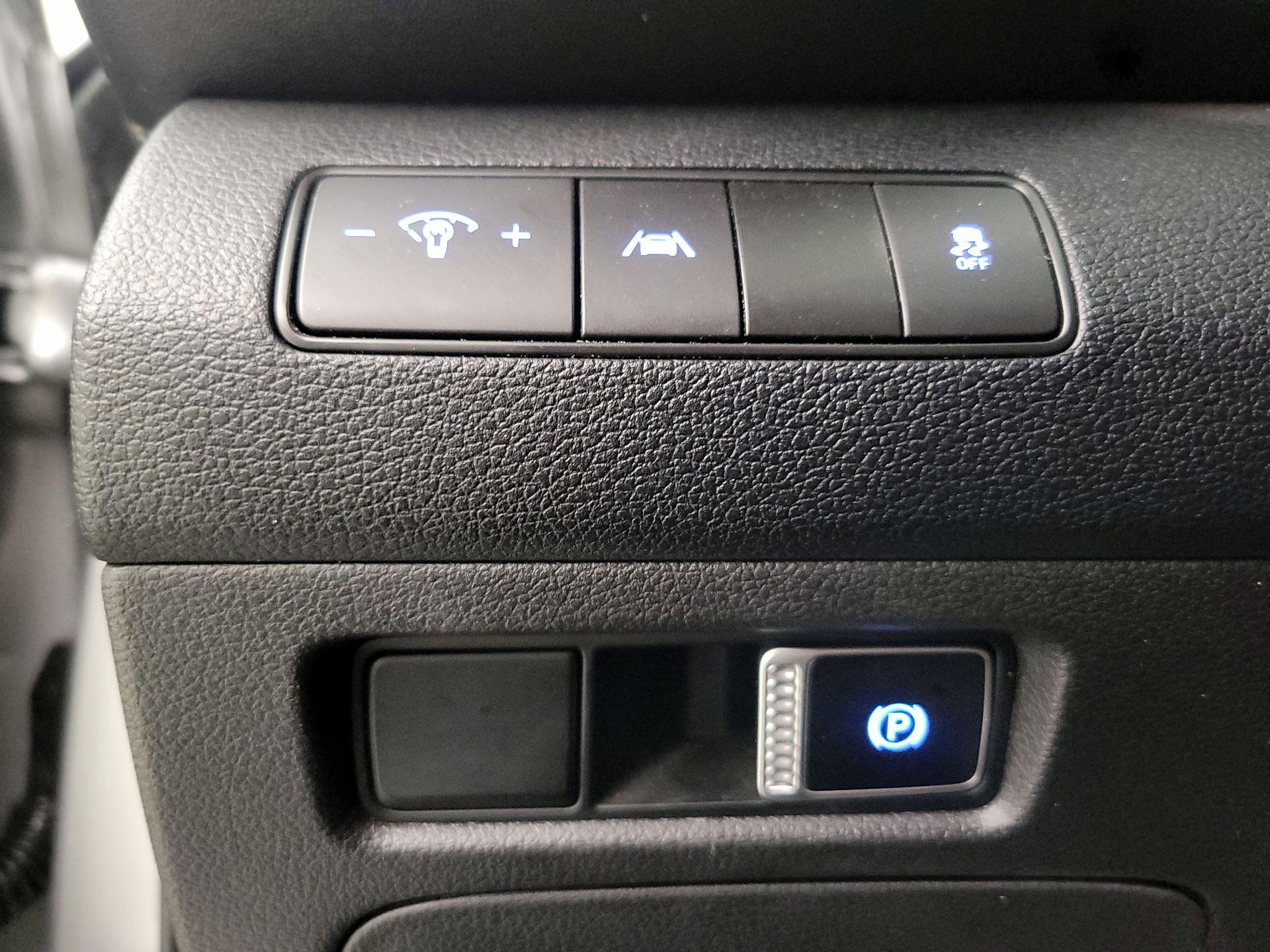 Thumbnail: 2023 Hyundai Santa Fe - 13