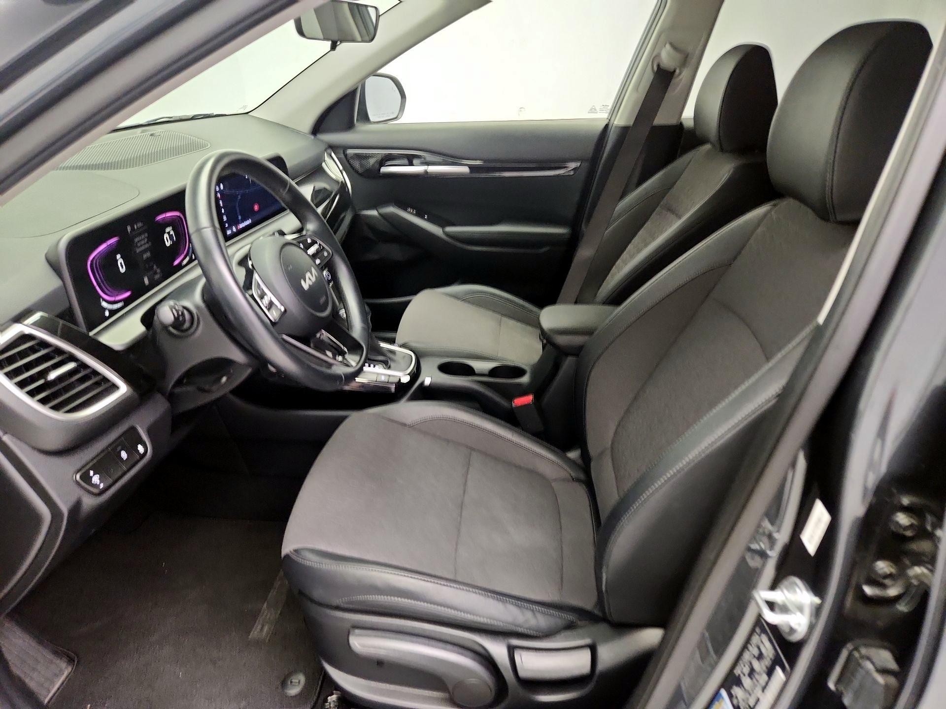 Thumbnail: 2025 Kia Seltos - 11