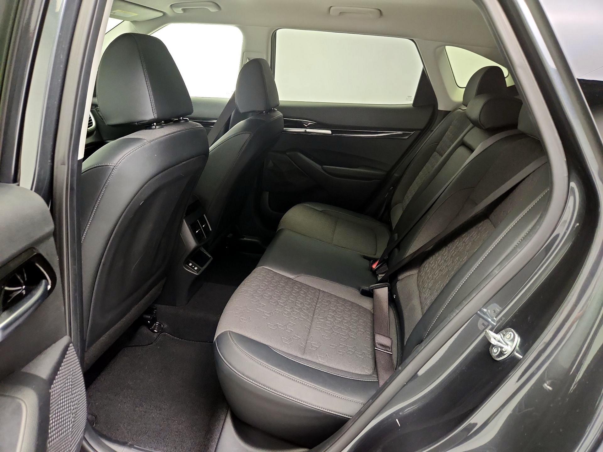 Thumbnail: 2025 Kia Seltos - 20