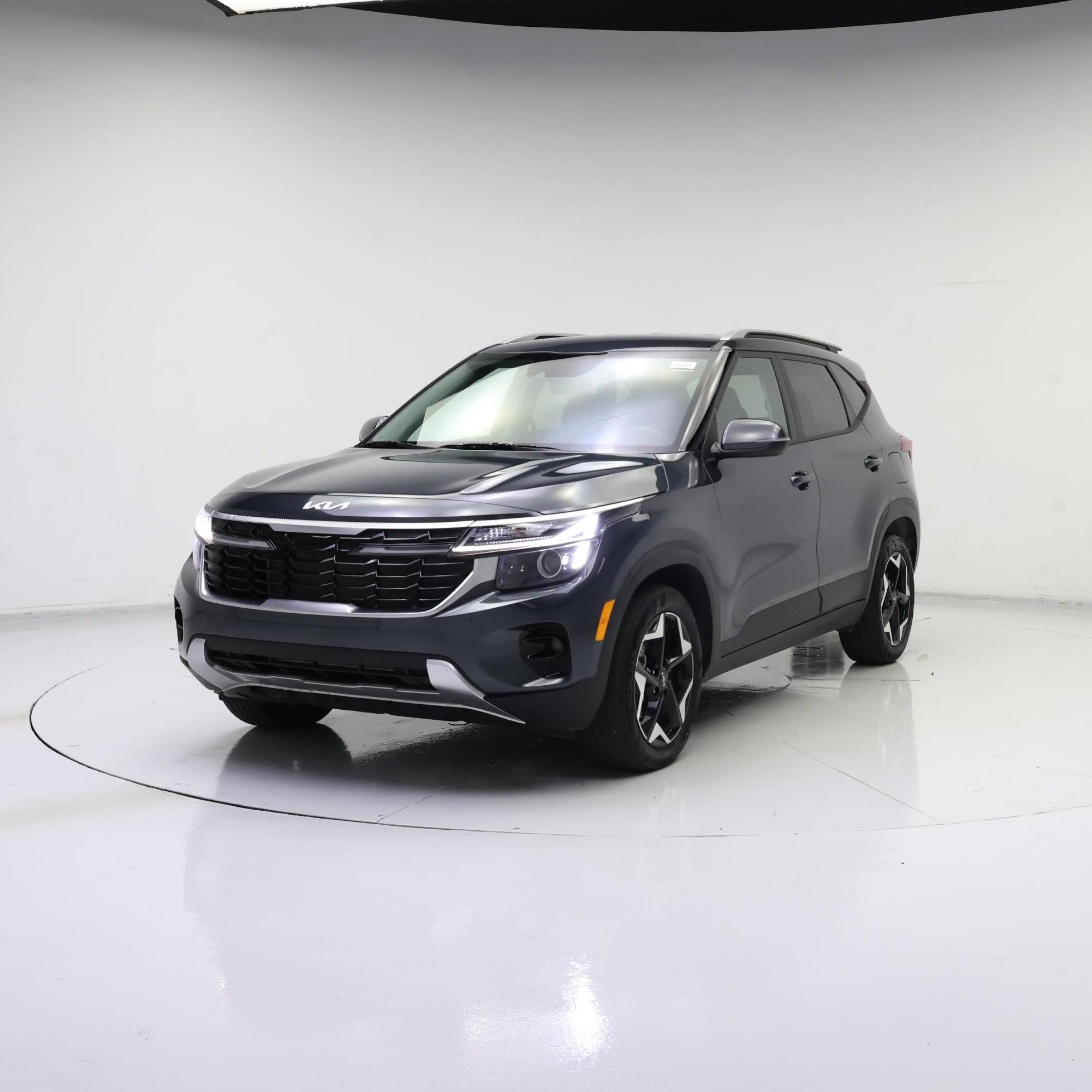 Thumbnail: 2025 Kia Seltos - 4