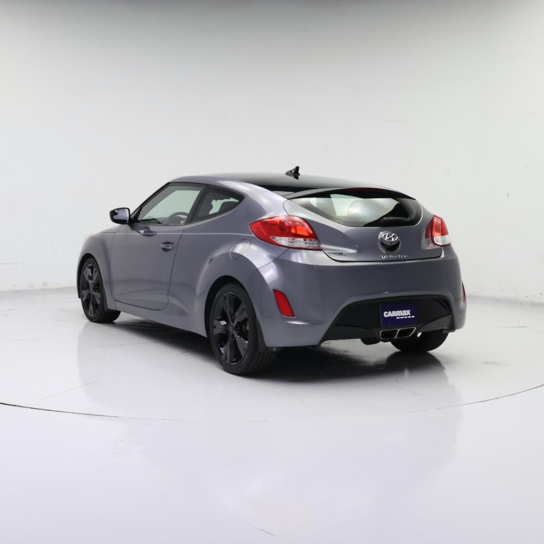 Thumbnail: 2017 Hyundai Veloster - 2