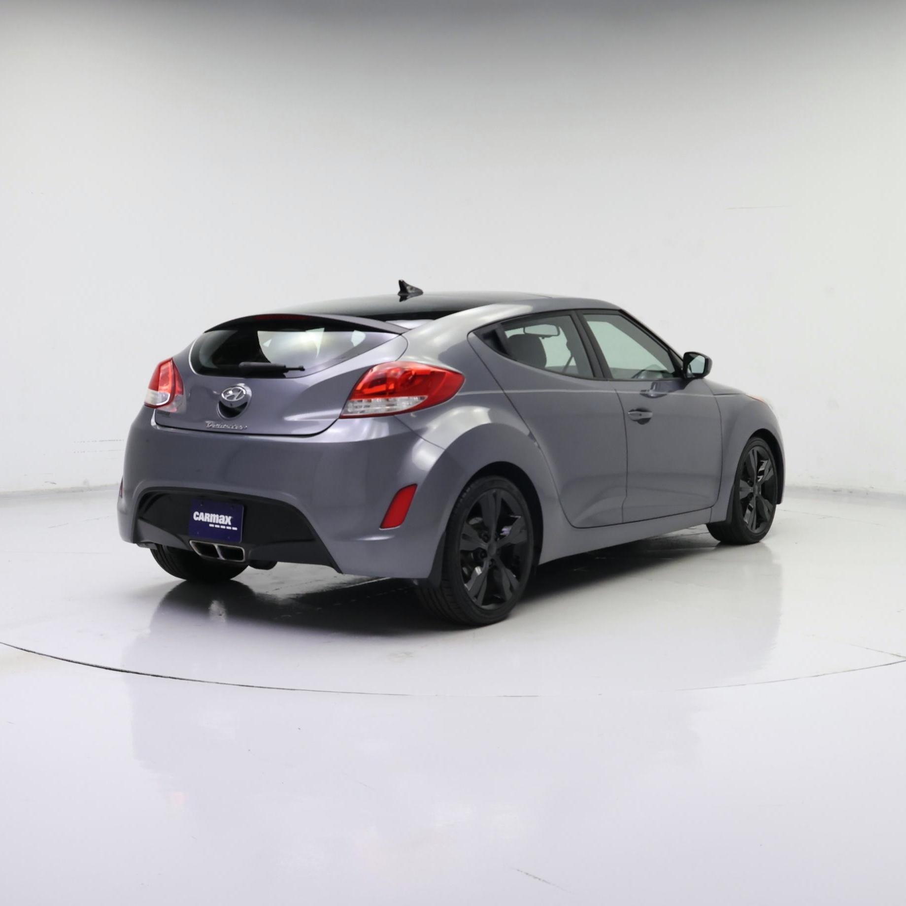 Thumbnail: 2017 Hyundai Veloster - 8