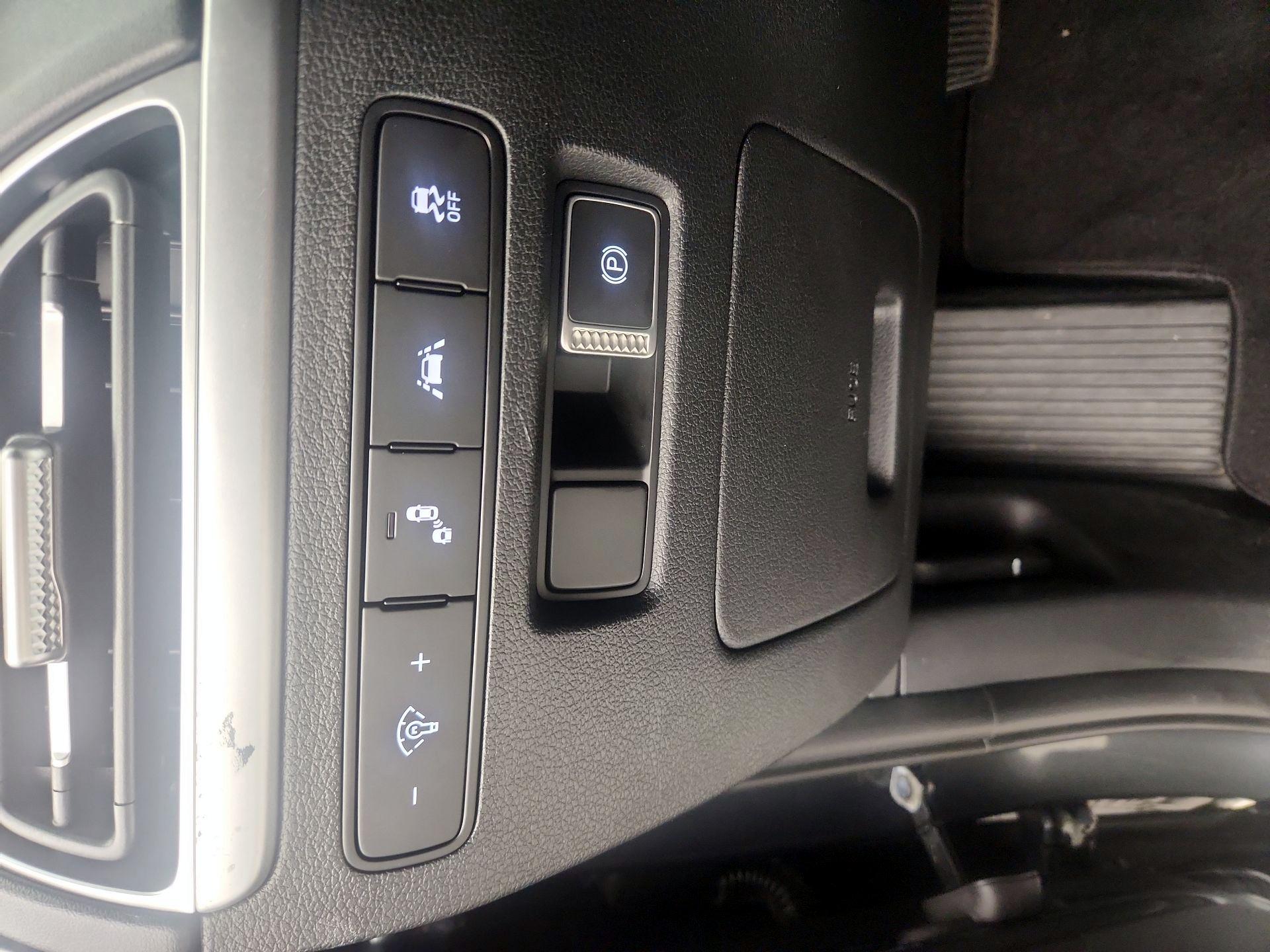 Thumbnail: 2022 Hyundai Palisade - 13