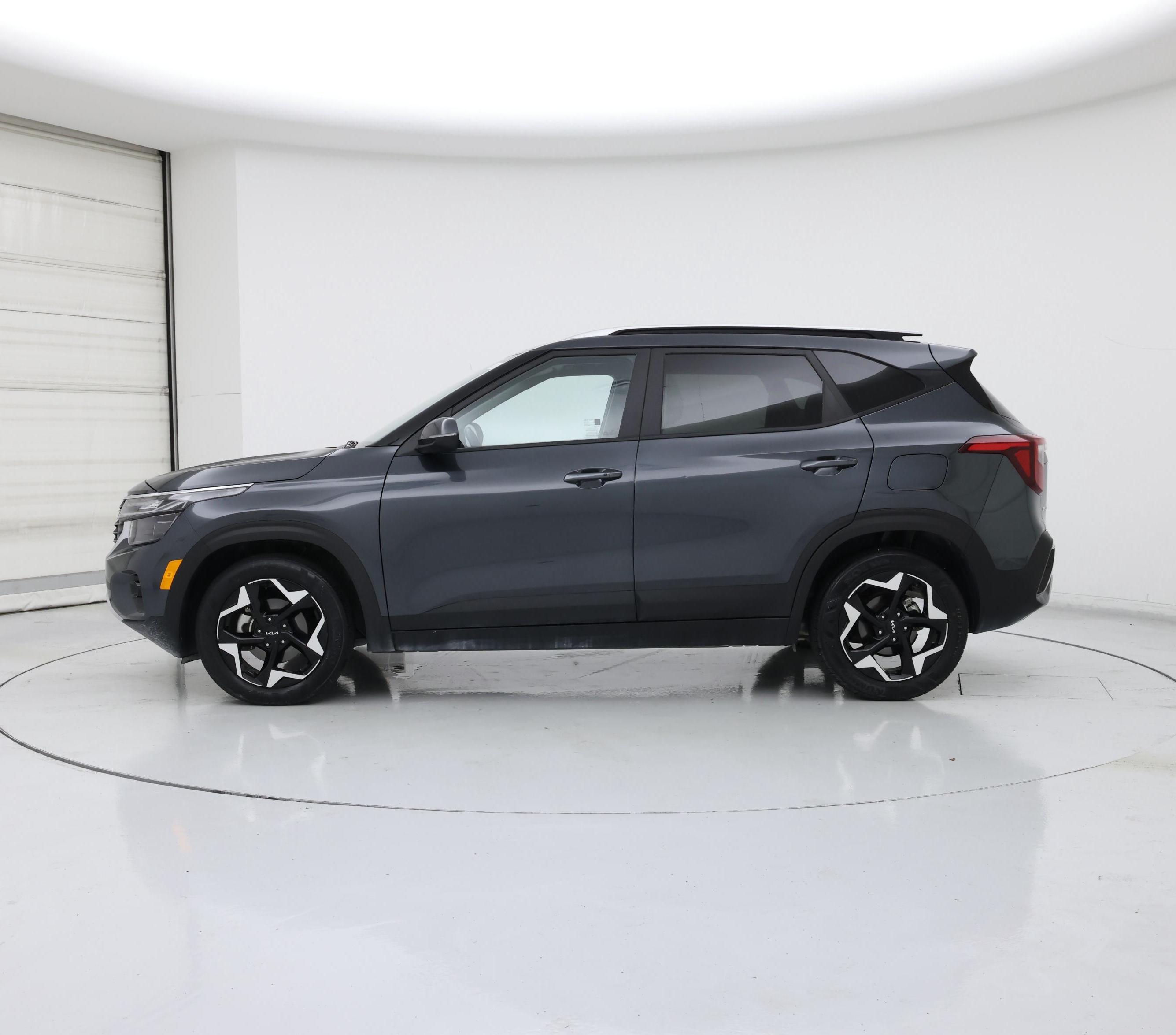 Thumbnail: 2025 Kia Seltos - 3