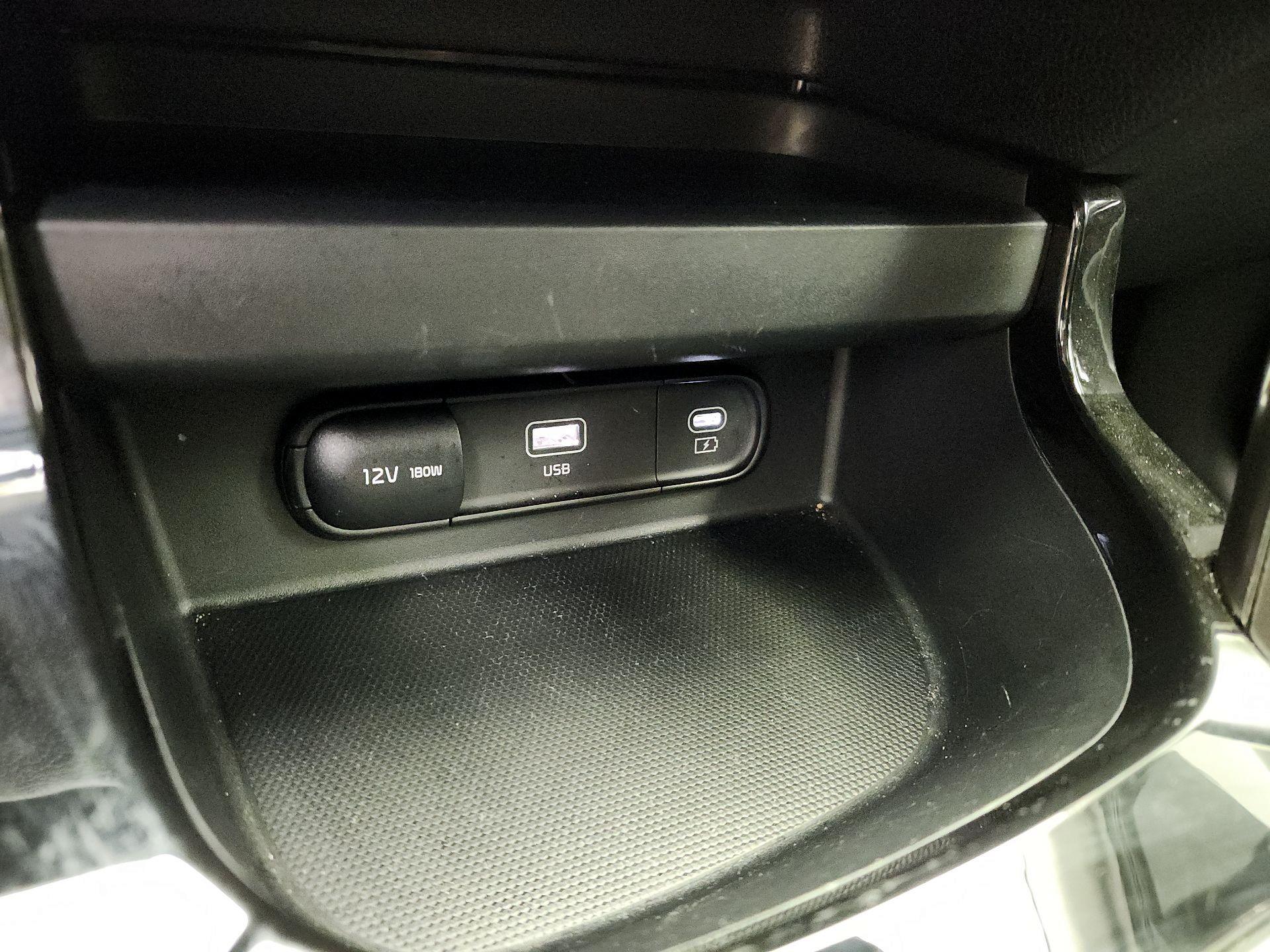 Thumbnail: 2025 Kia Seltos - 19