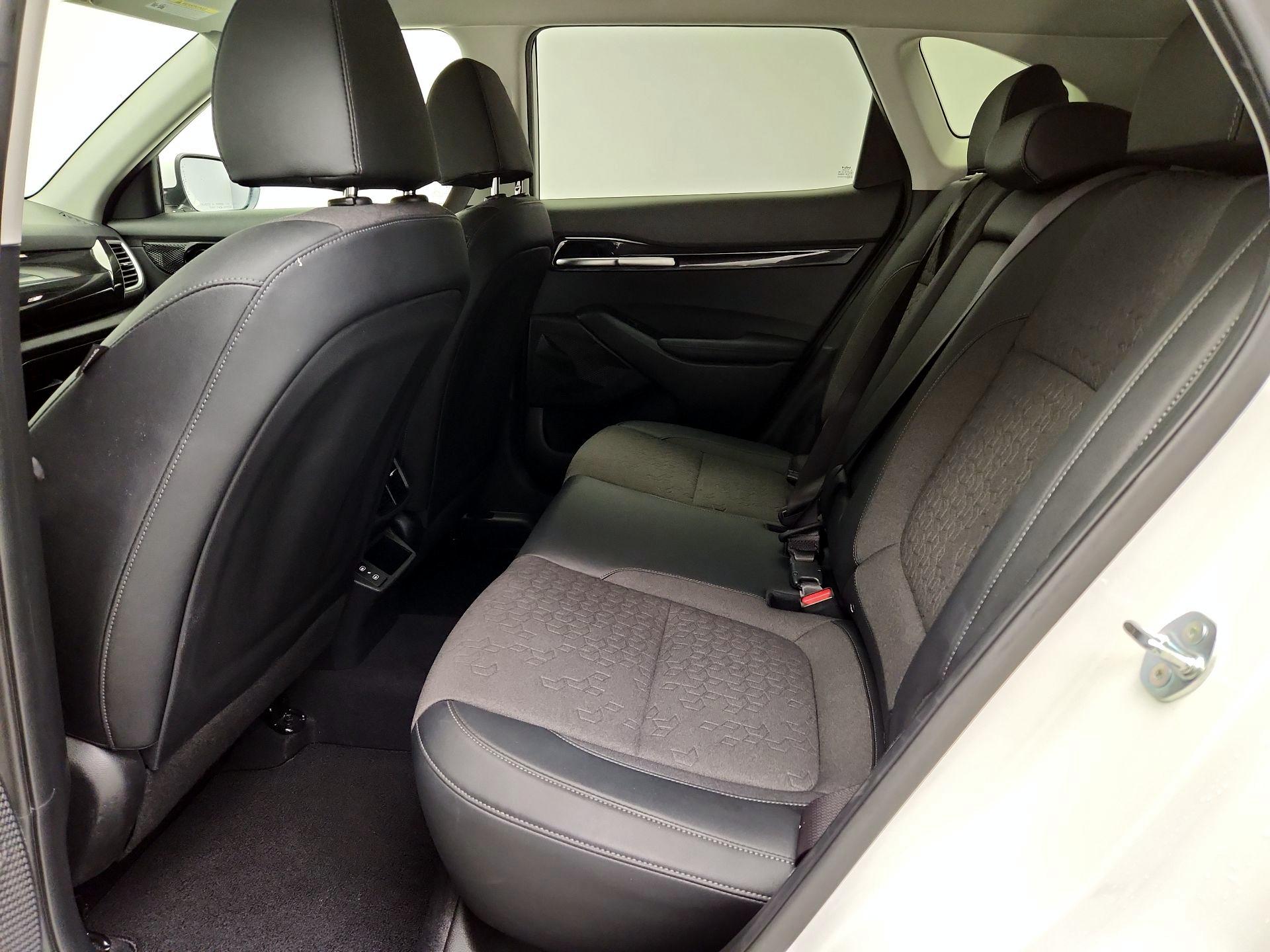 Thumbnail: 2025 Kia Seltos - 20