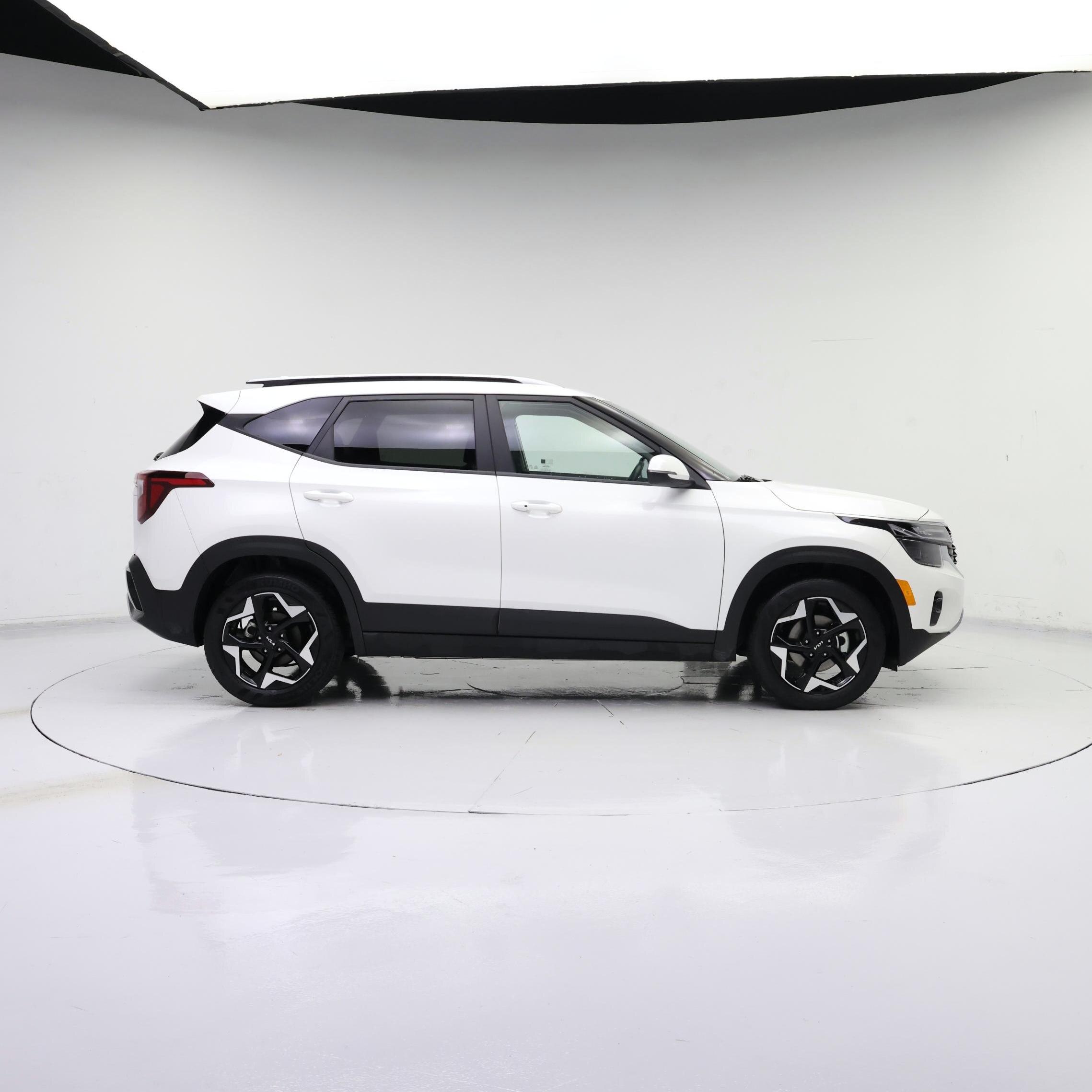 Thumbnail: 2025 Kia Seltos - 7