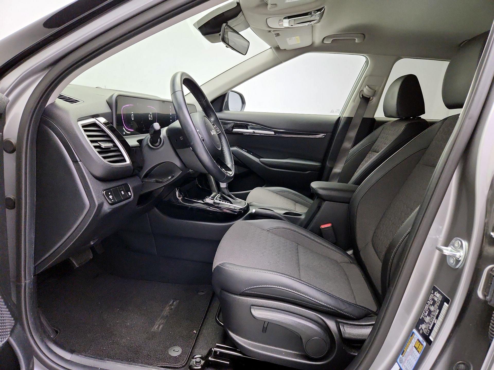 Thumbnail: 2025 Kia Seltos - 11