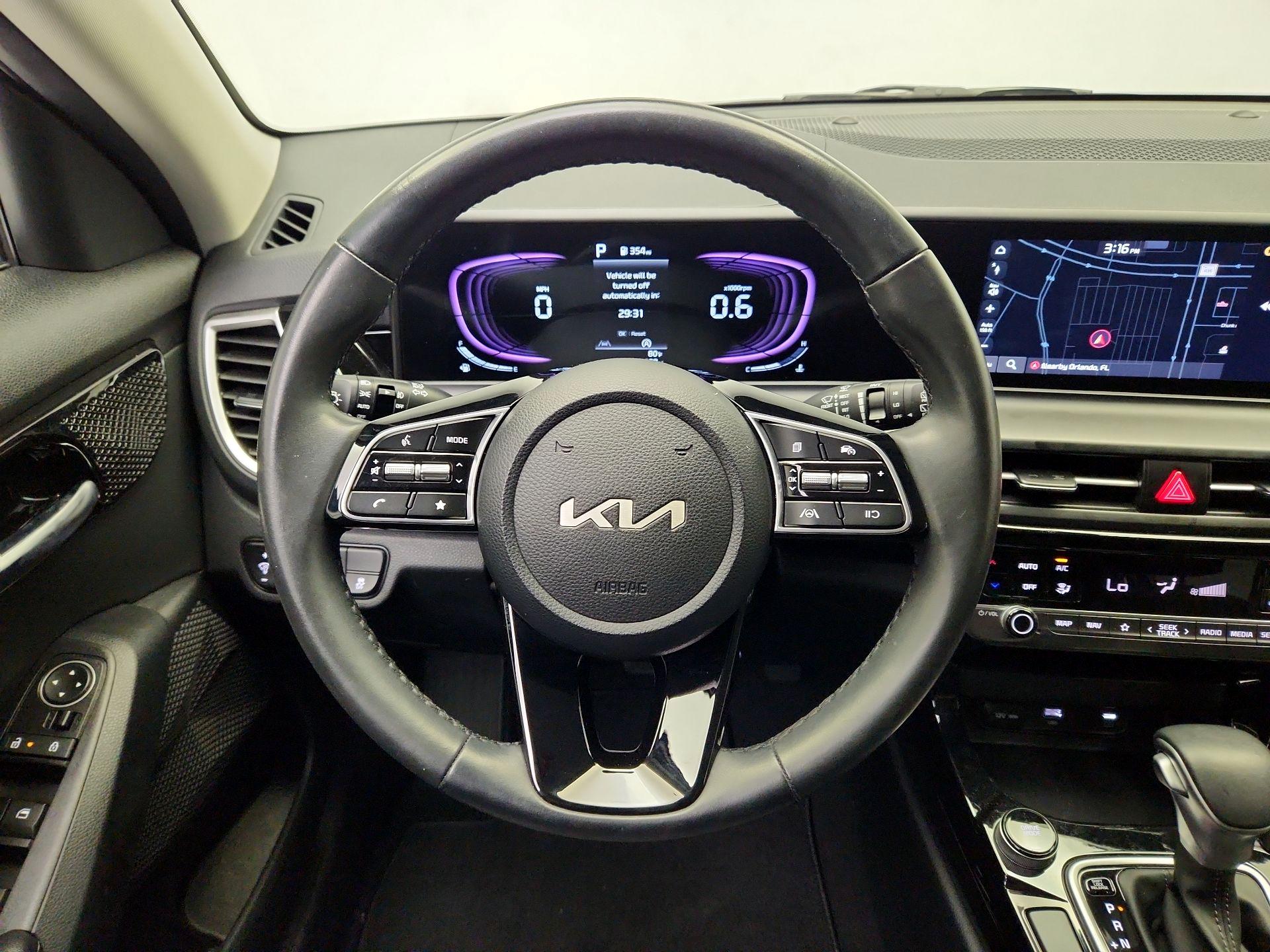 Thumbnail: 2025 Kia Seltos - 10