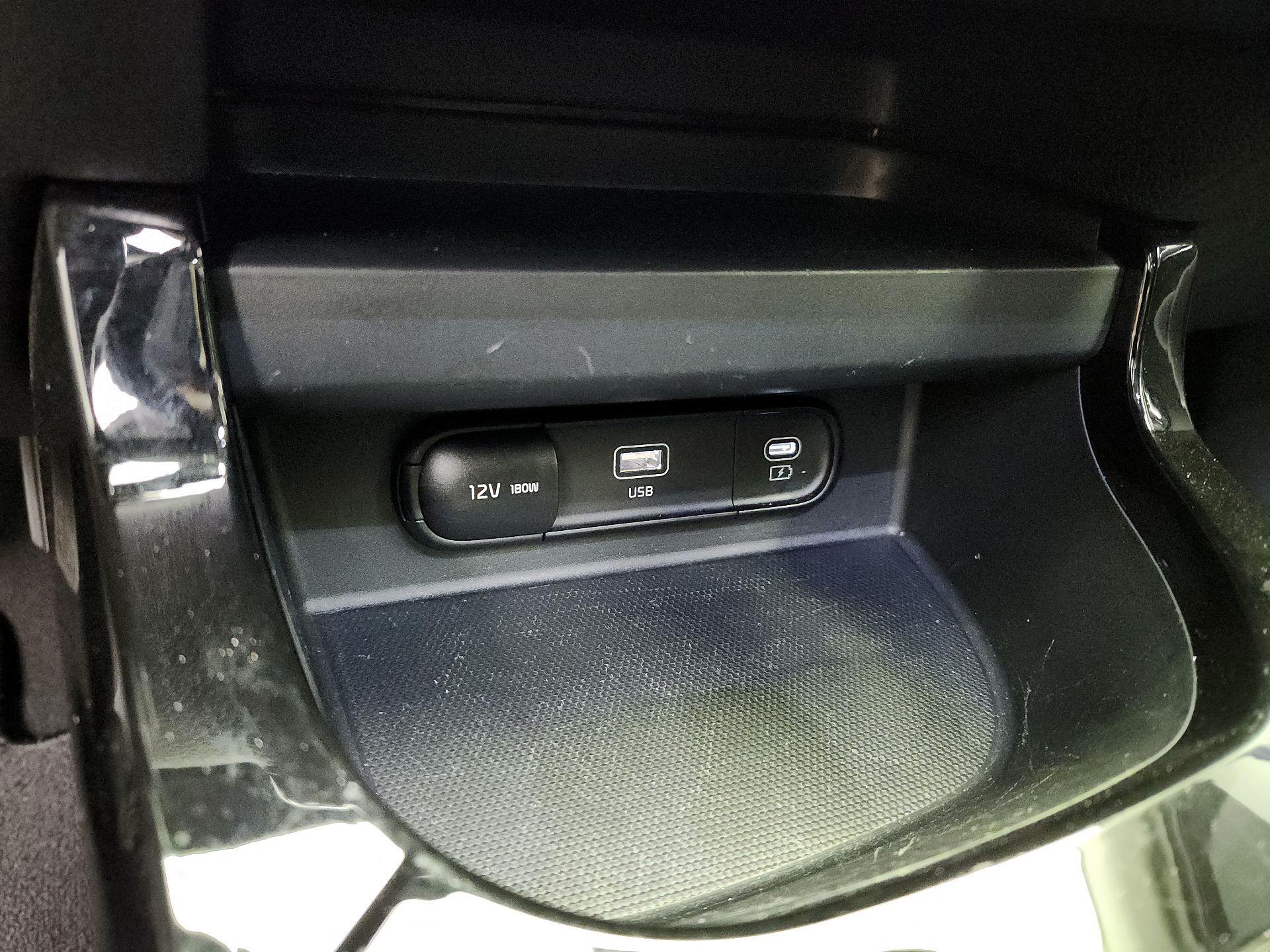 Thumbnail: 2025 Kia Seltos - 19