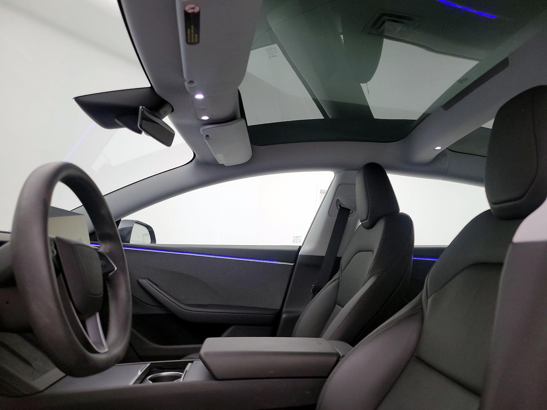 Thumbnail: 2025 Tesla Model 3 - 18