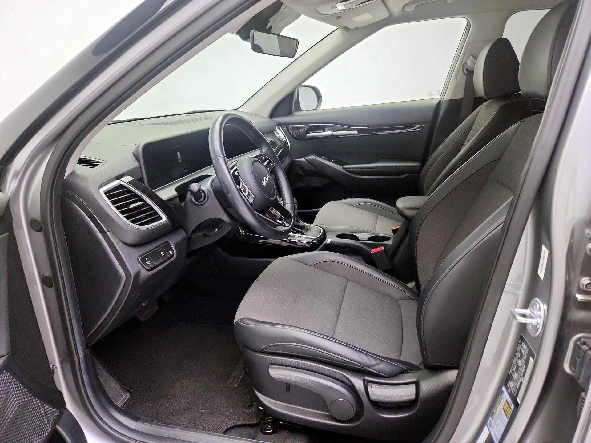 Thumbnail: 2025 Kia Seltos - 11