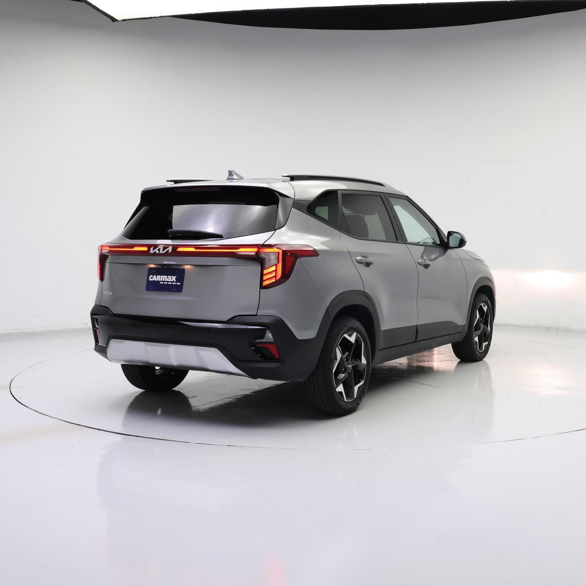 Thumbnail: 2025 Kia Seltos - 8