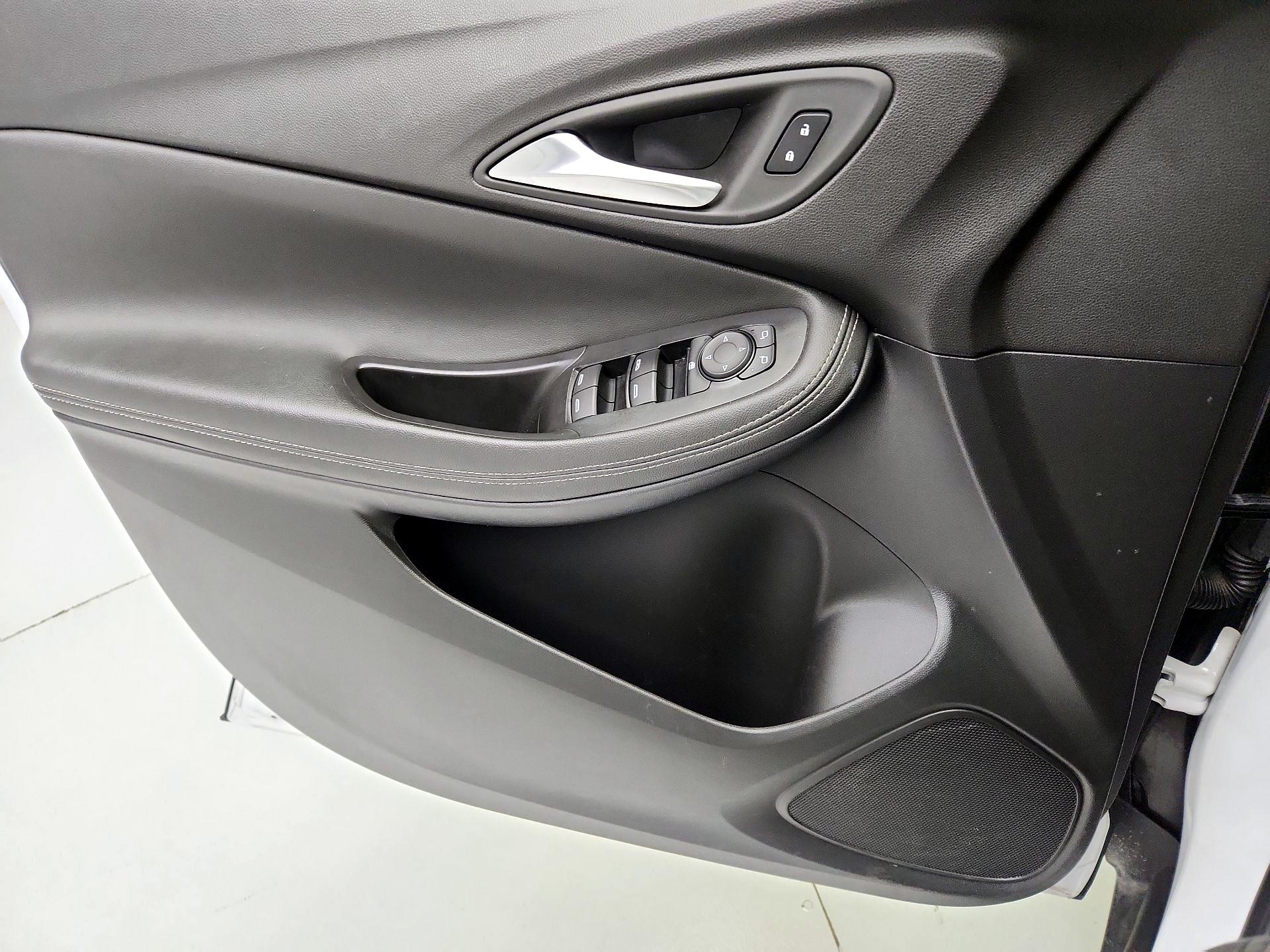 Thumbnail: 2025 Buick Encore GX - 12