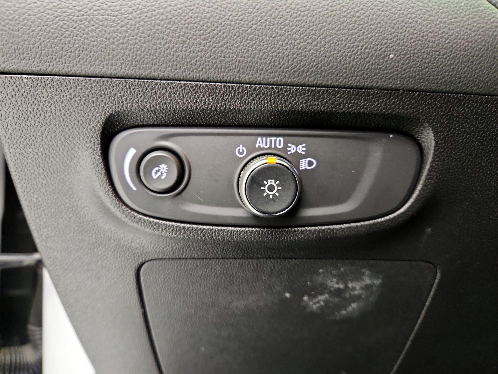 Thumbnail: 2025 Buick Encore GX - 13