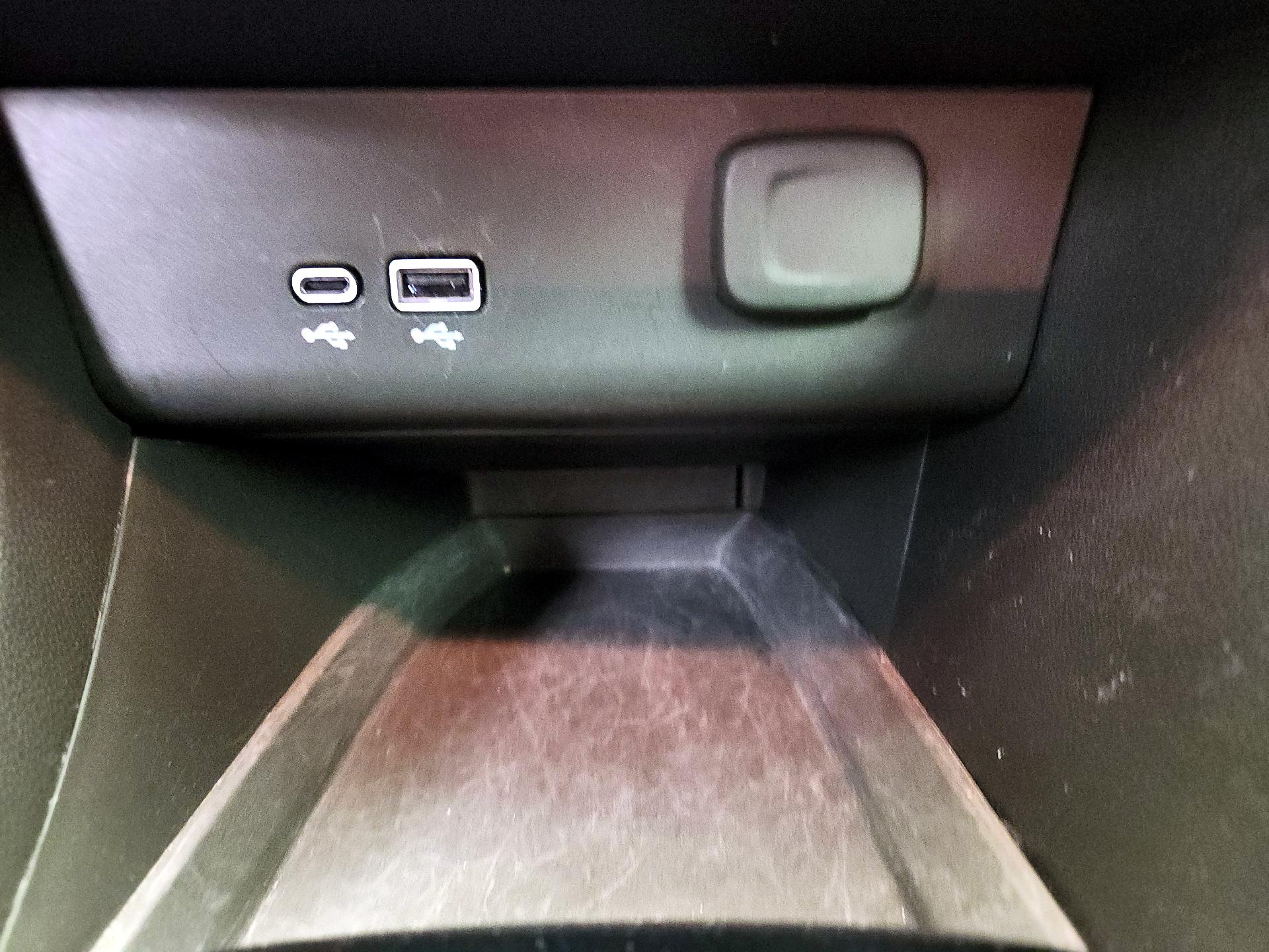 Thumbnail: 2025 Buick Encore GX - 18