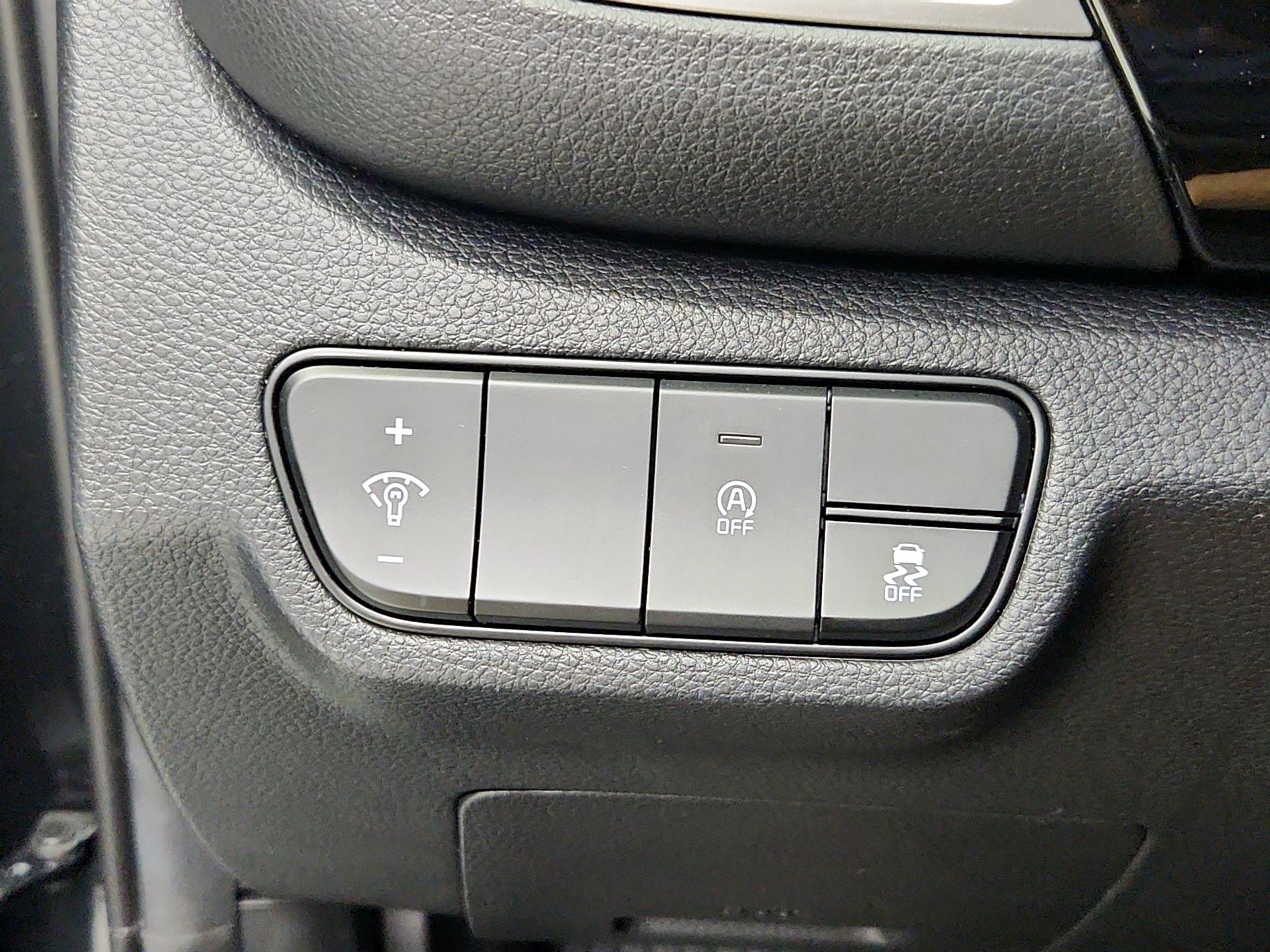 Thumbnail: 2025 Kia Seltos - 13