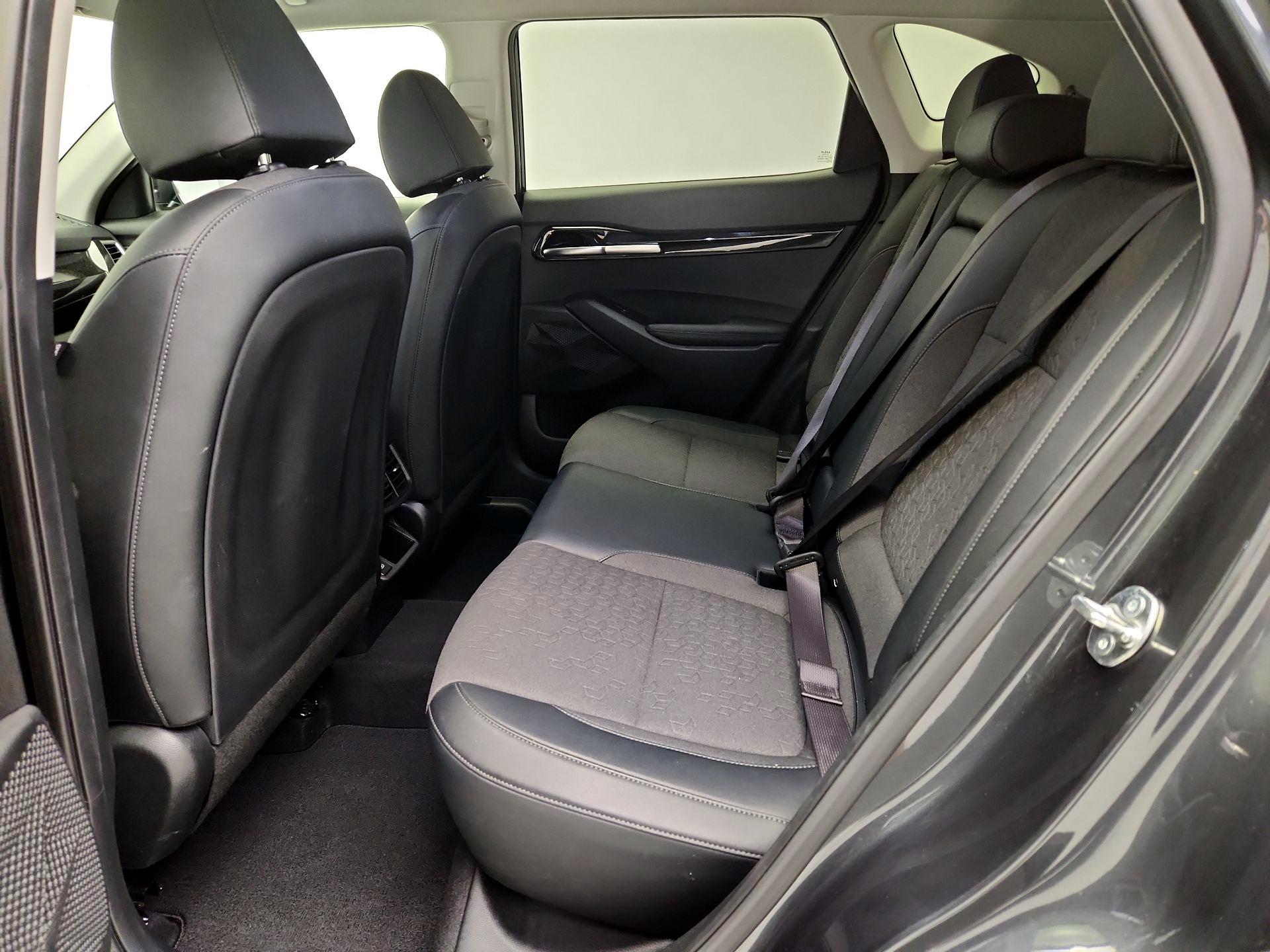 Thumbnail: 2025 Kia Seltos - 20