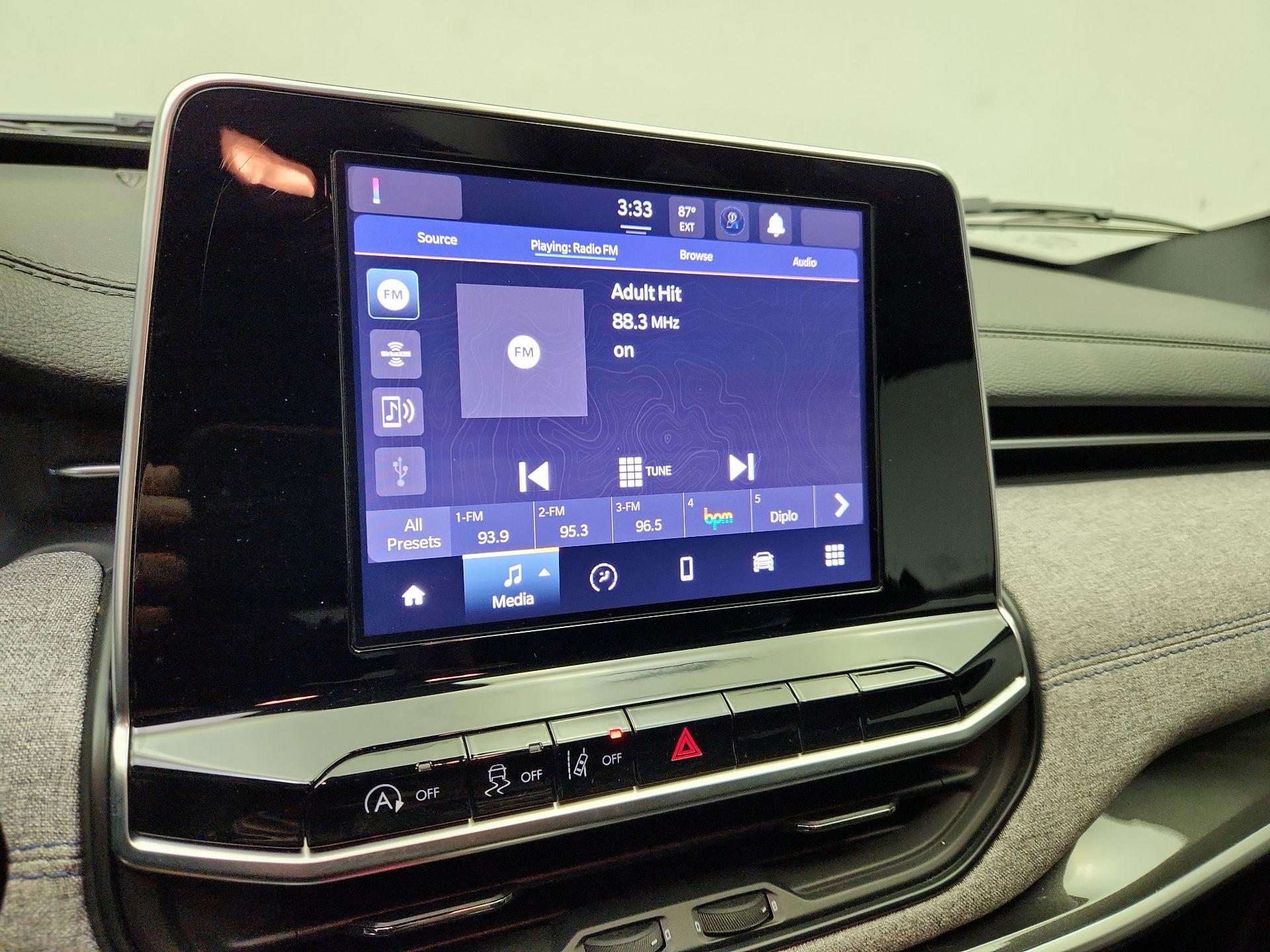 Thumbnail: 2025 Jeep Compass - 15