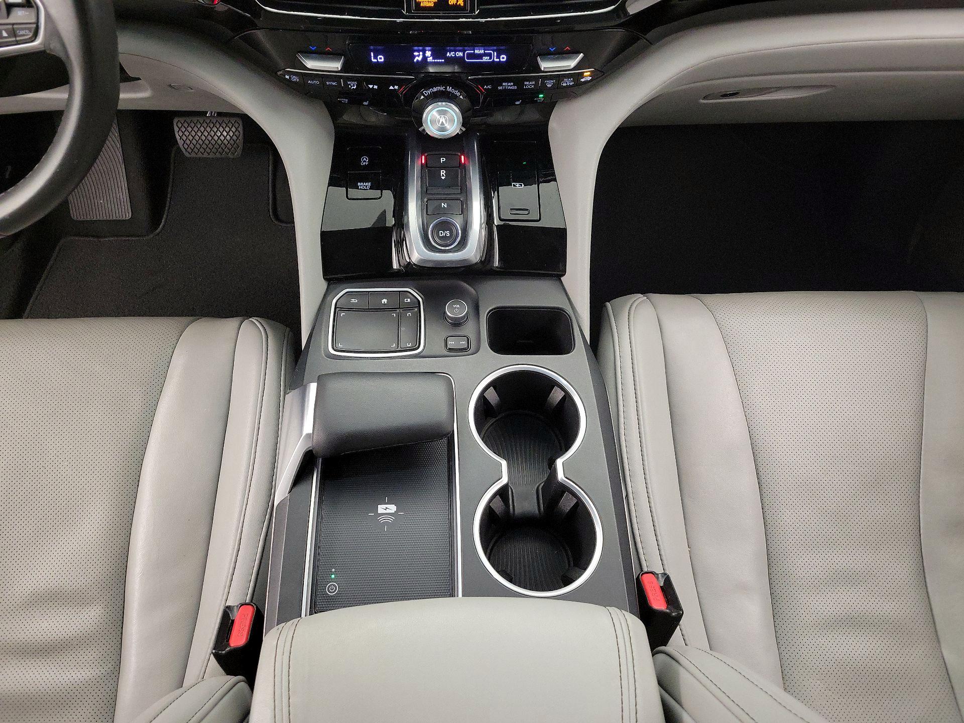 Thumbnail: 2023 Acura MDX - 18