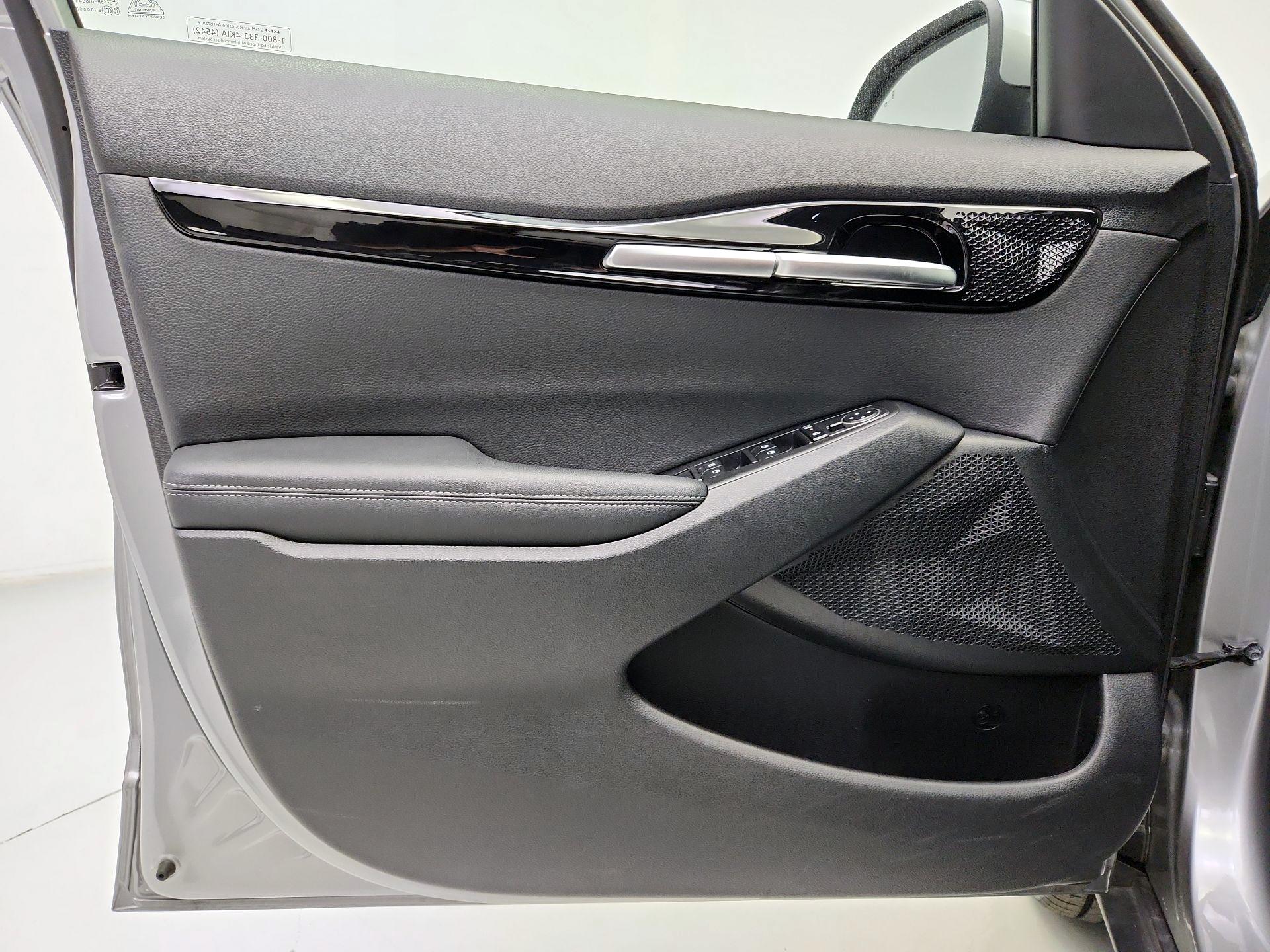 Thumbnail: 2025 Kia Seltos - 12