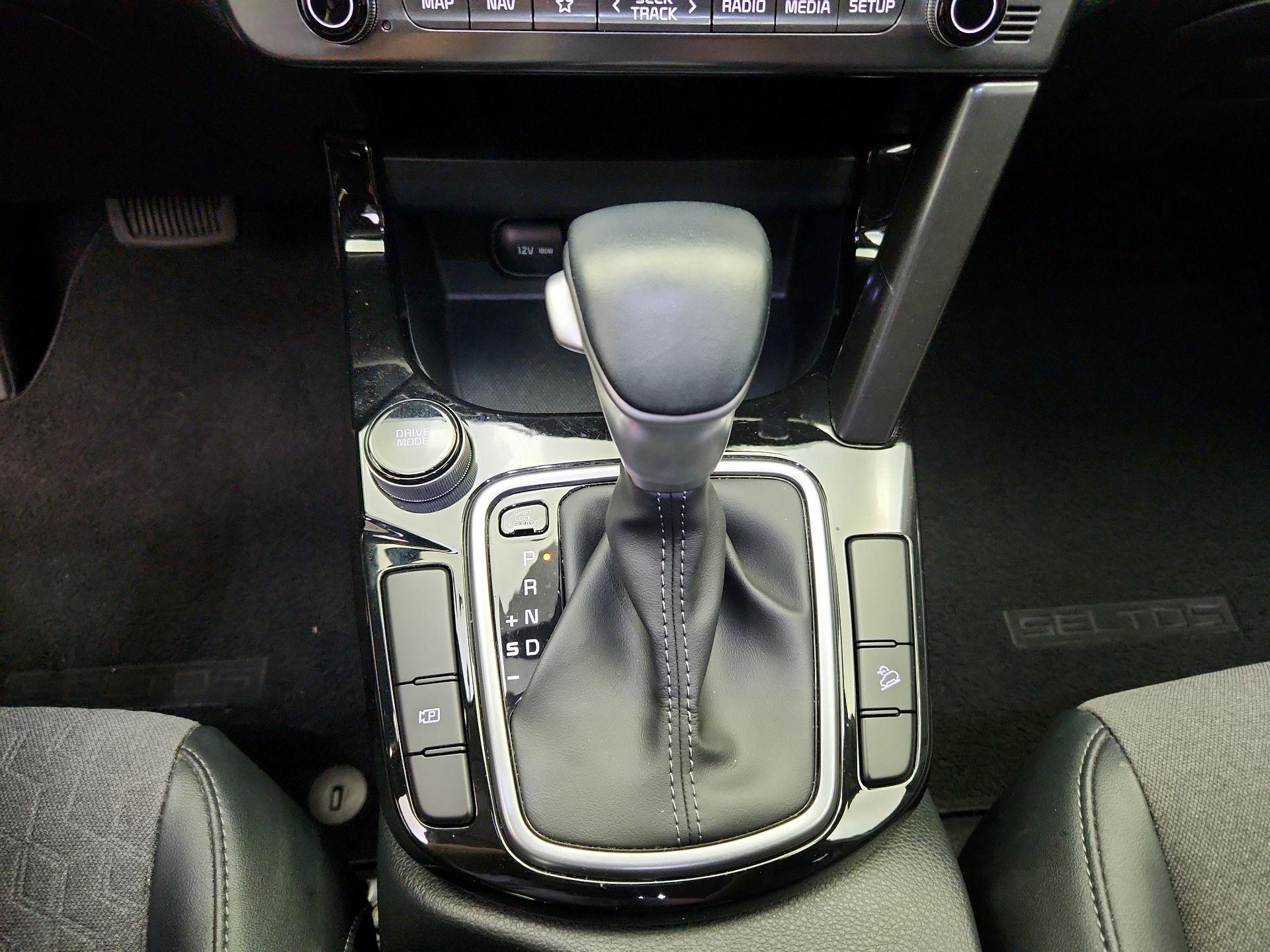 Thumbnail: 2025 Kia Seltos - 18