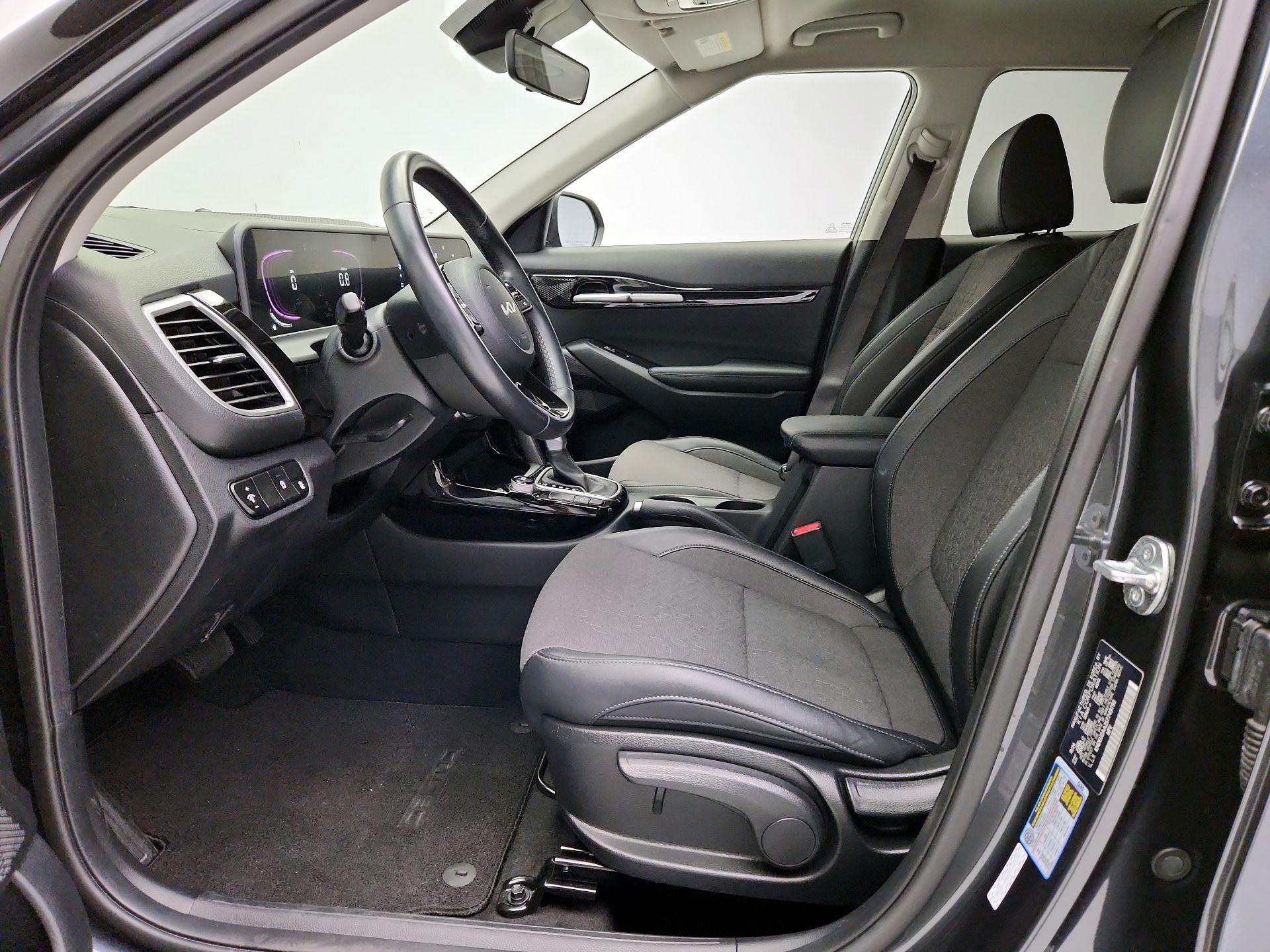 Thumbnail: 2025 Kia Seltos - 11