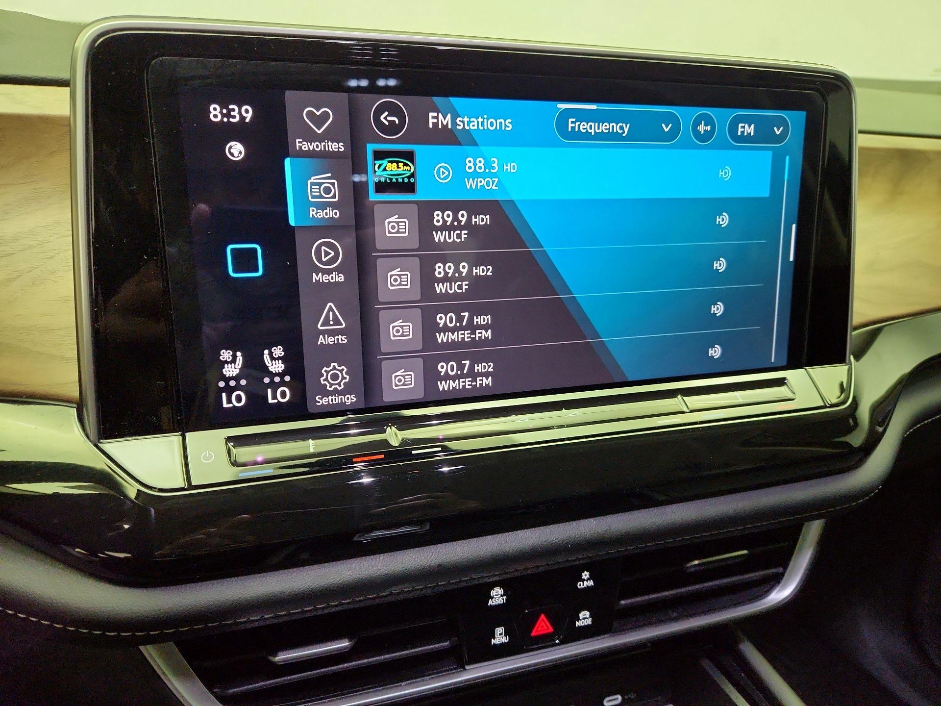 Thumbnail: 2025 Volkswagen Atlas - 15