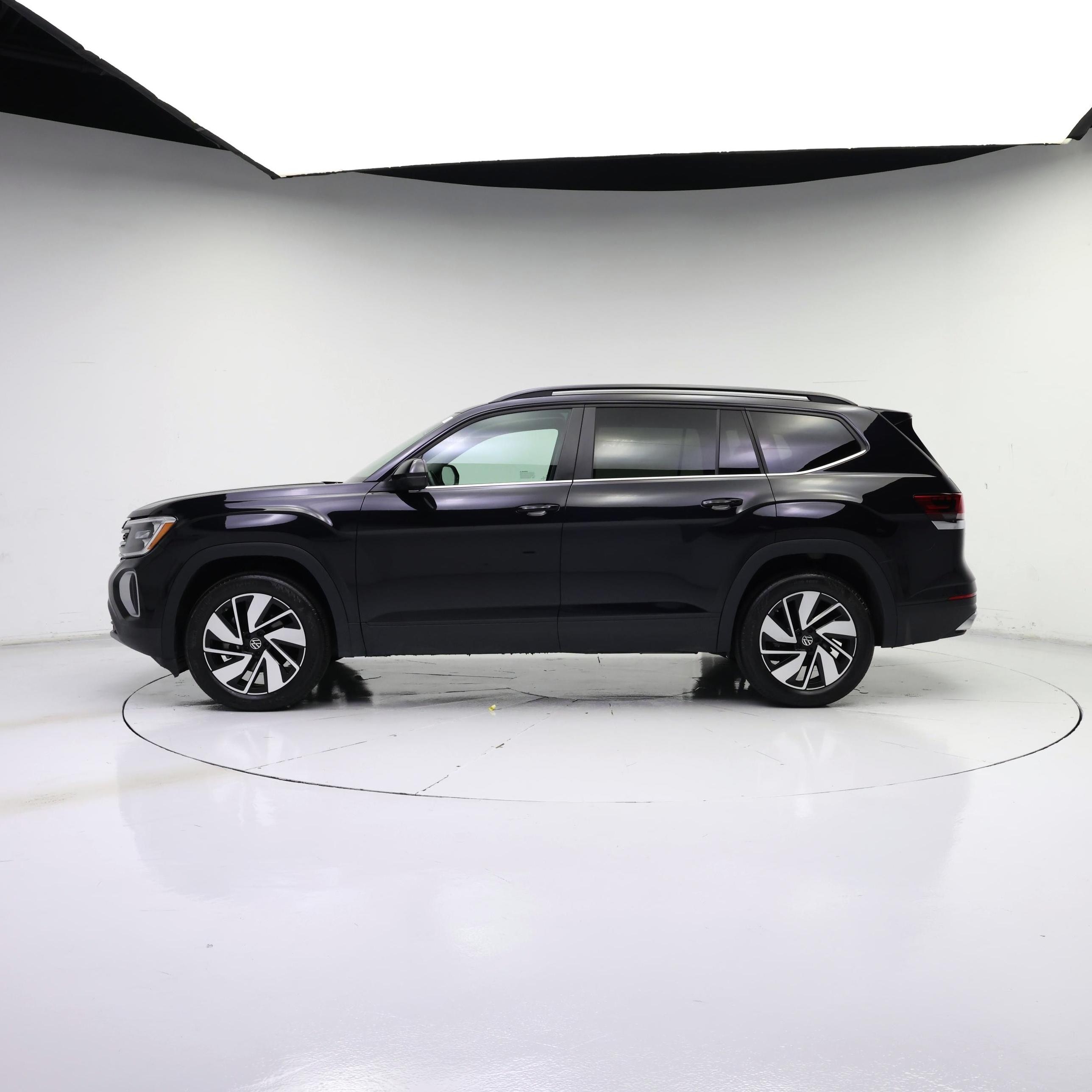 Thumbnail: 2025 Volkswagen Atlas - 3