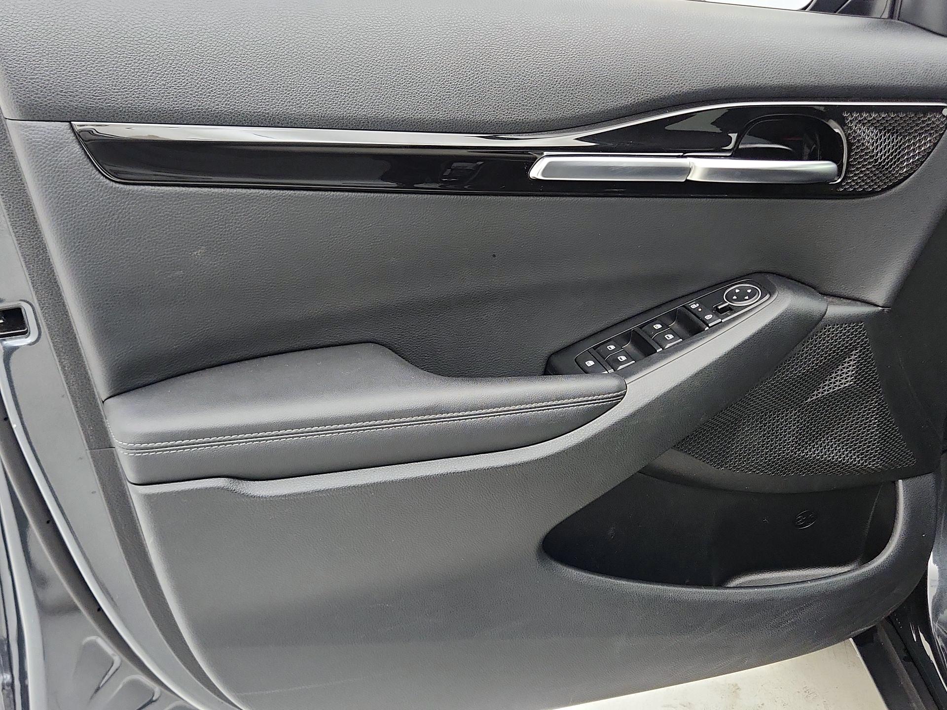 Thumbnail: 2025 Kia Seltos - 12