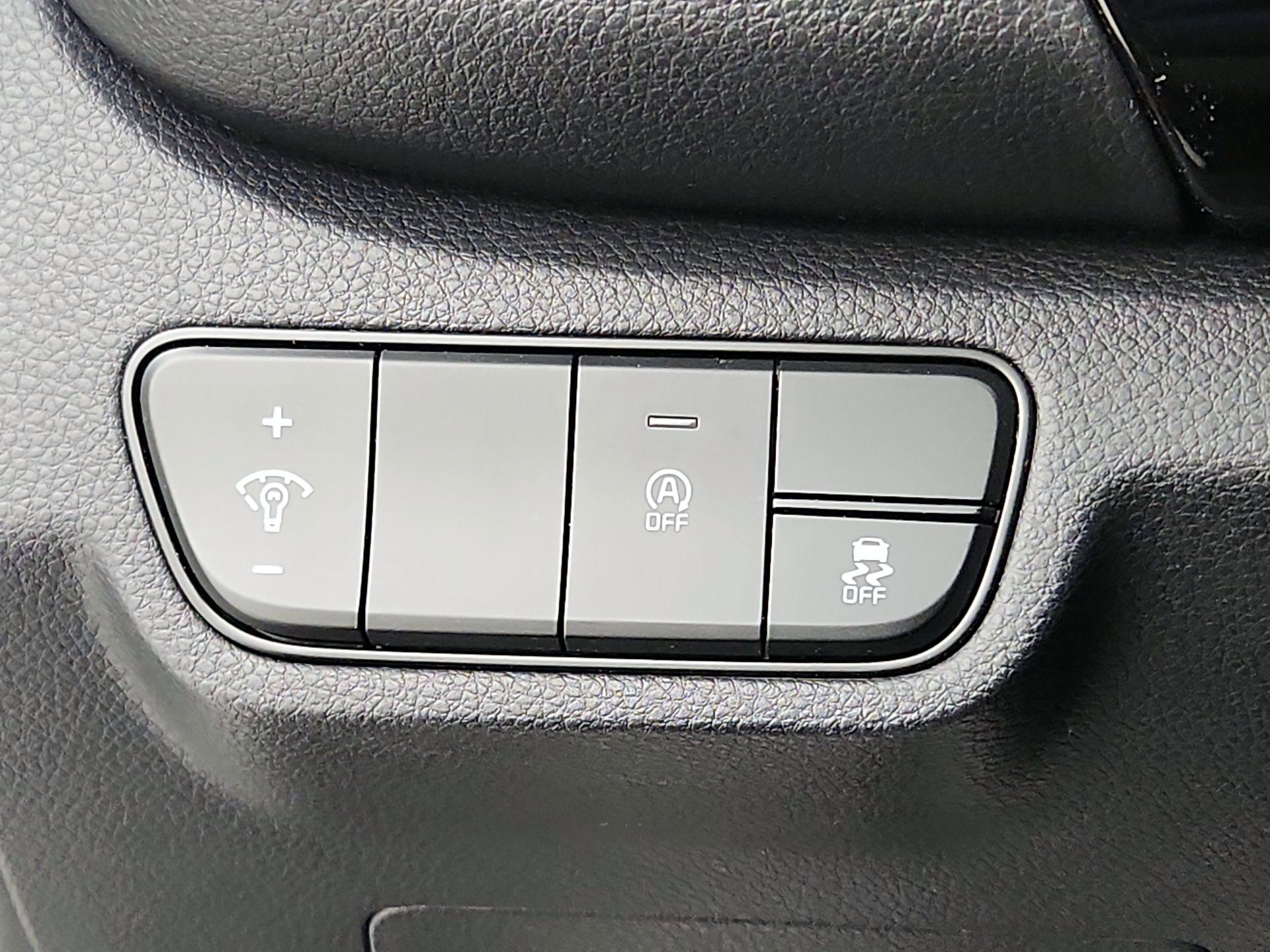 Thumbnail: 2025 Kia Seltos - 13